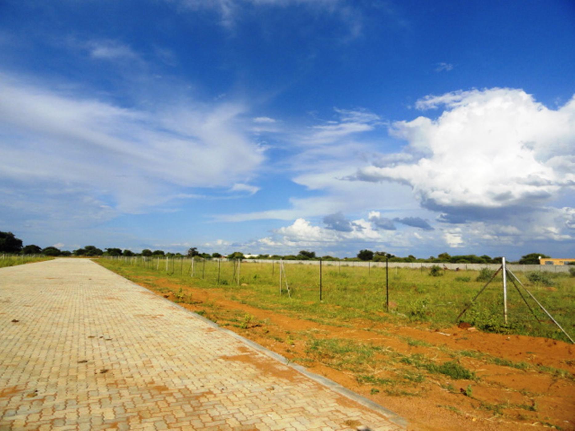 1950 m2 Vacant Land For Sale Gaborone North (Botswana) 3BO1482798