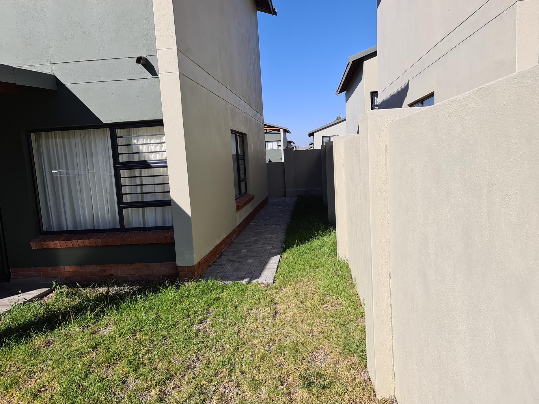 3 Bedroom House To Rent Rustenburg 1RU1484601 Pam Golding Properties