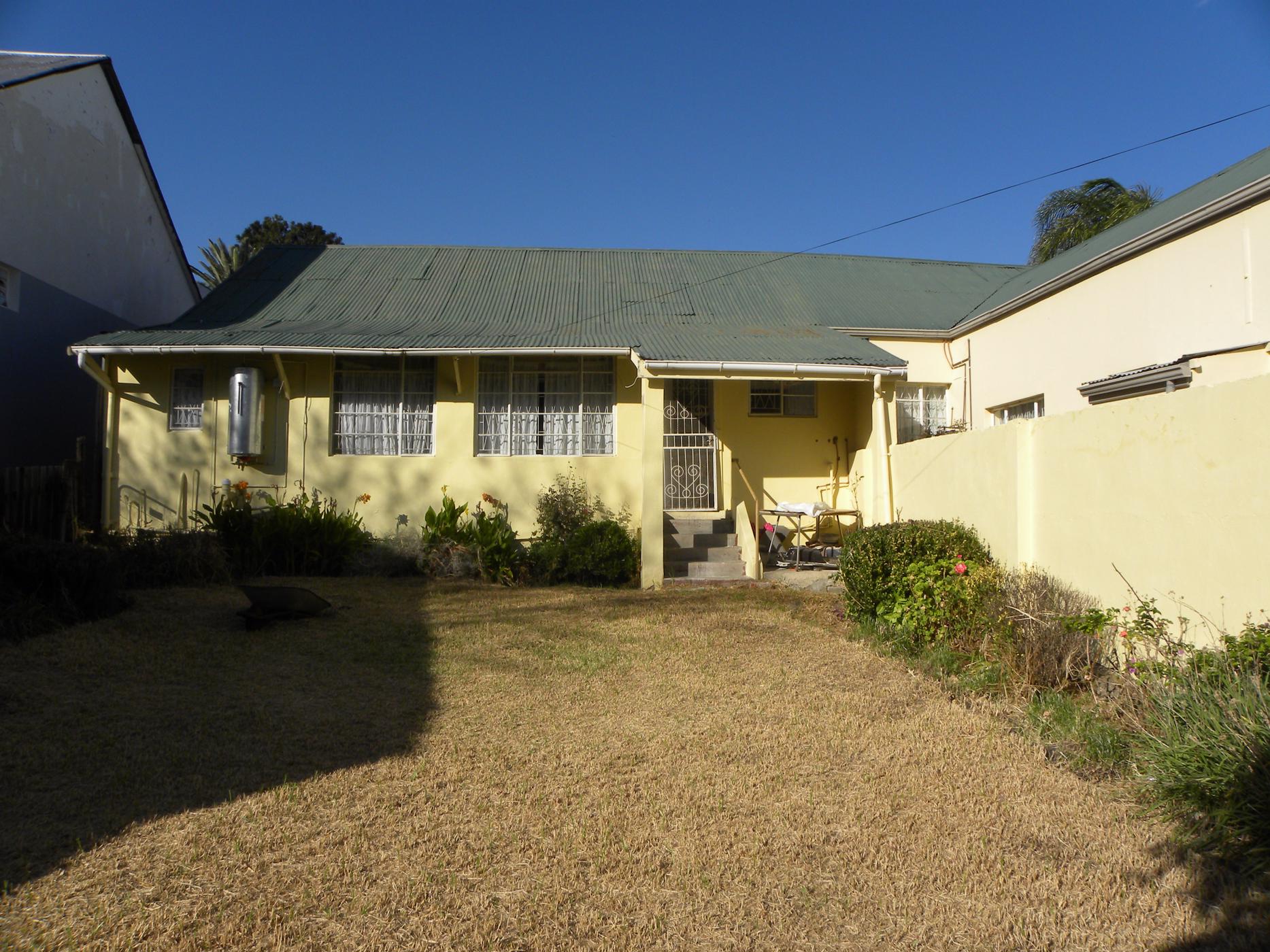 2 Bedroom House For Sale Somerset East 1KK1486050 Pam Golding