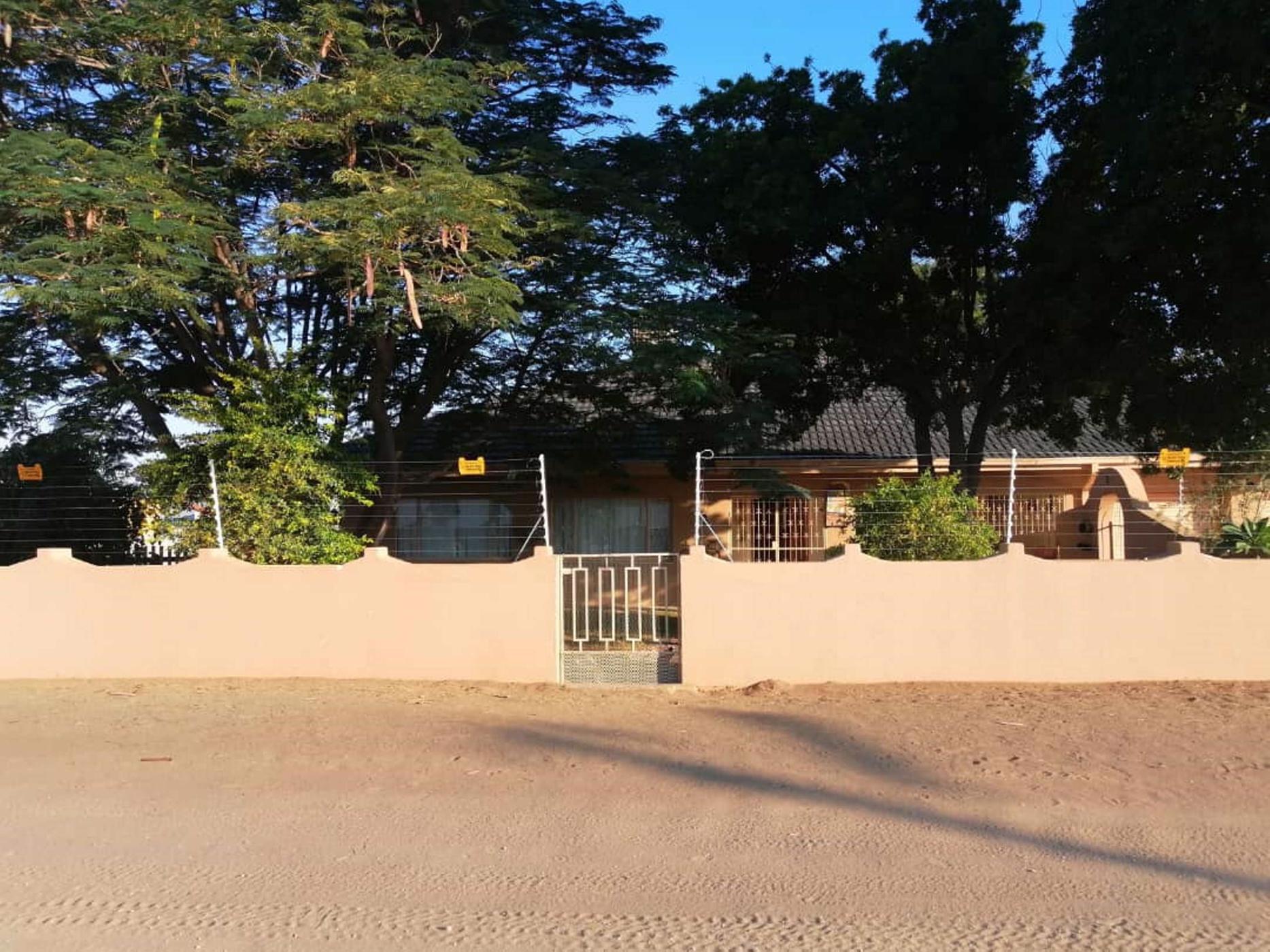 4 Bedroom House For Sale Keetmanshoop (Namibia) 3NM1486087 Pam