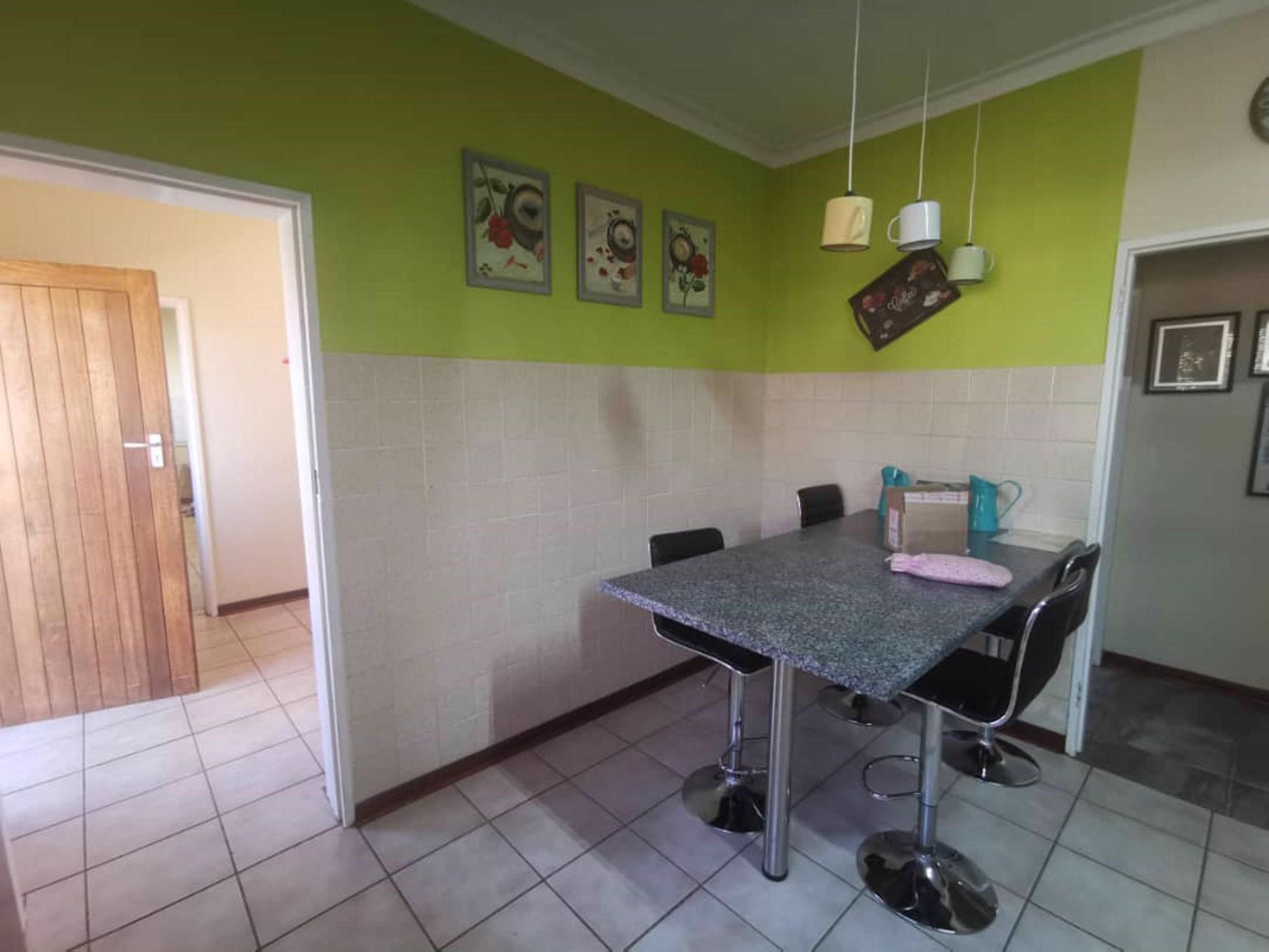 4 Bedroom House For Sale Keetmanshoop (Namibia) 3NM1486087 Pam