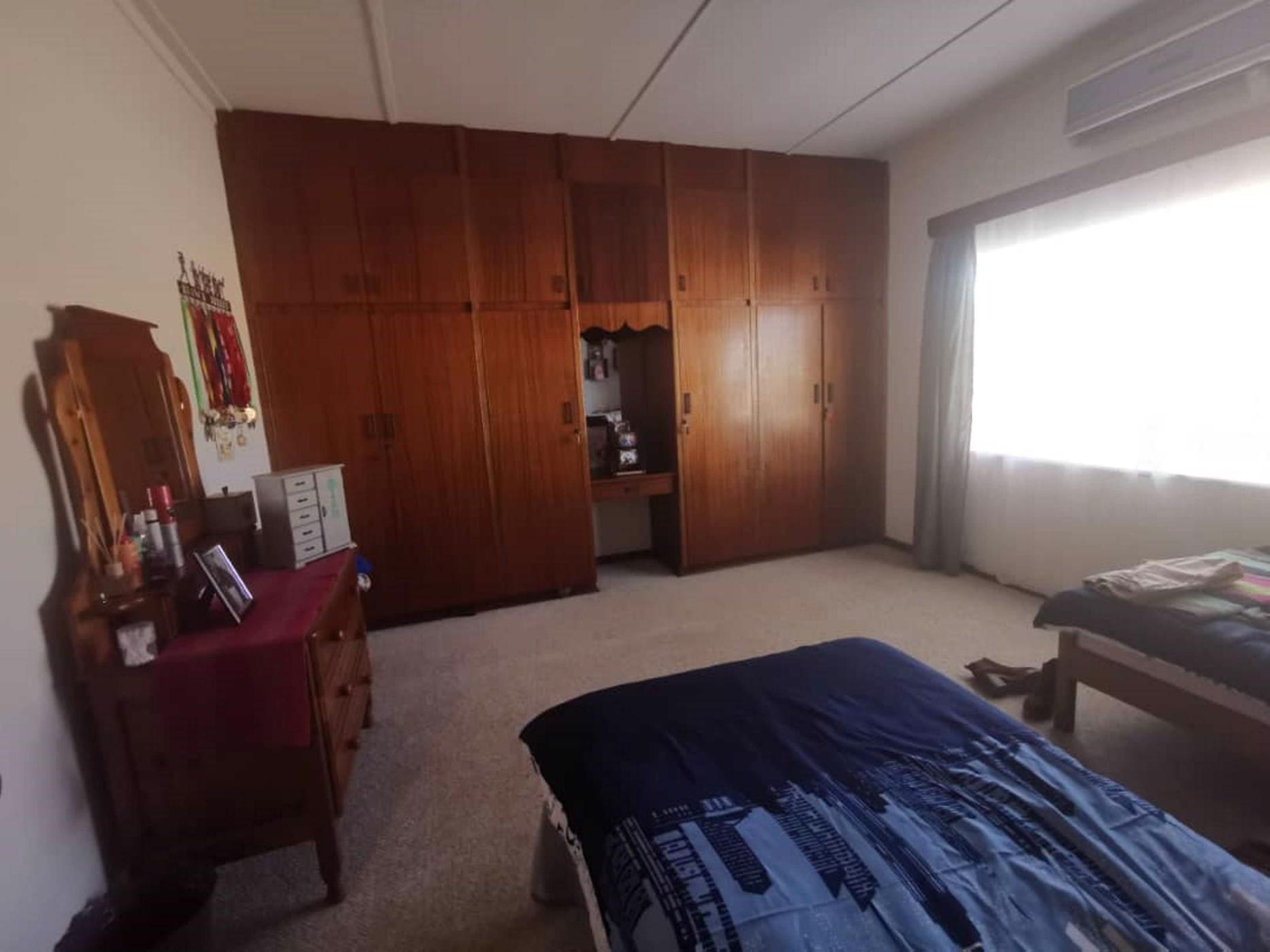 4 Bedroom House For Sale Keetmanshoop (Namibia) 3NM1486087 Pam