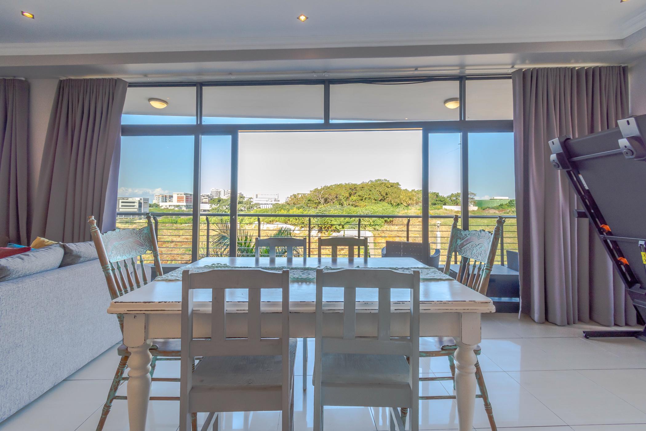 2 bedroom apartment for sale in uMhlanga Rocks