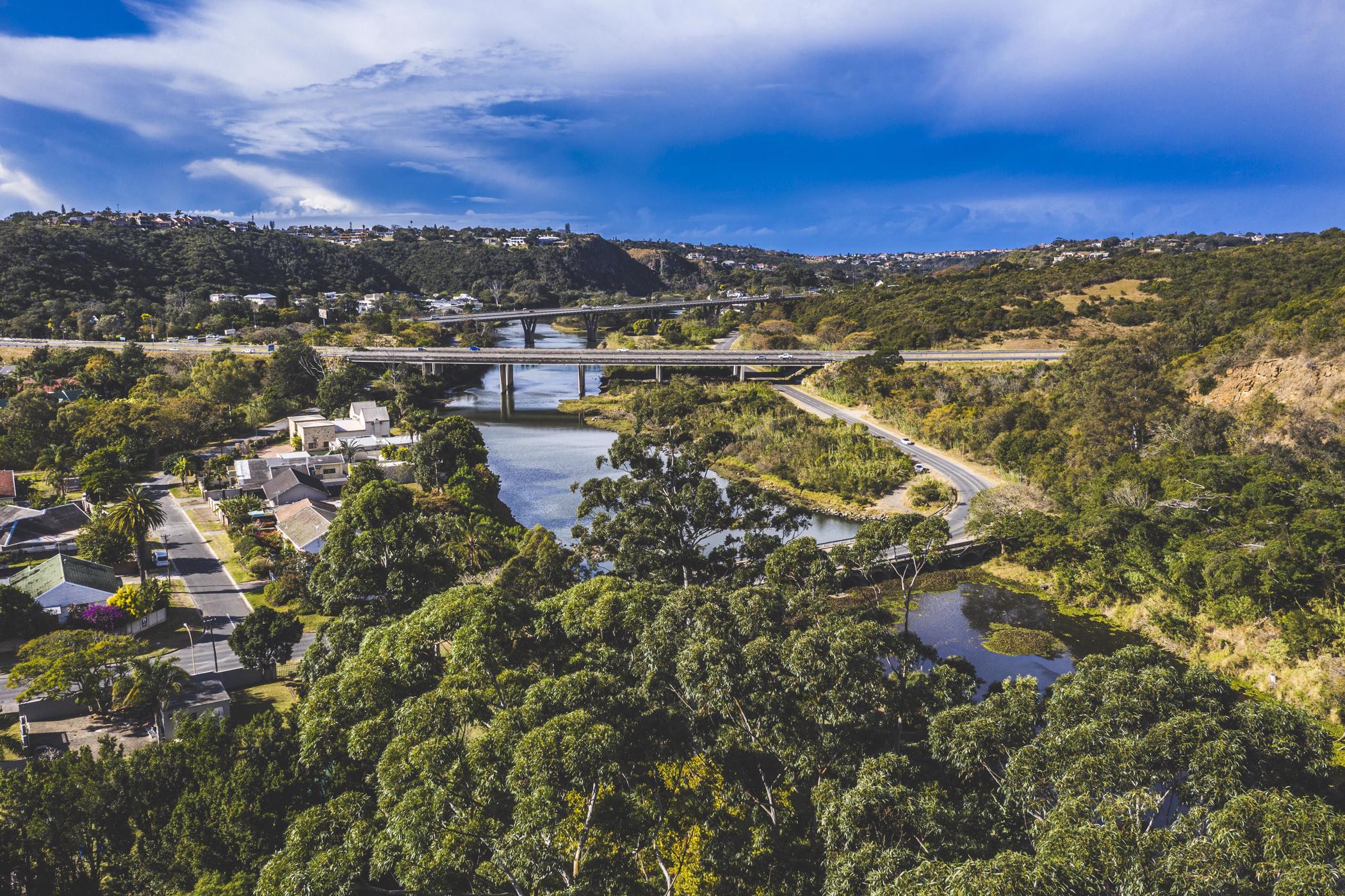 5 Bedroom House For Sale Abbotsford (East London) 1ET1485952 Pam