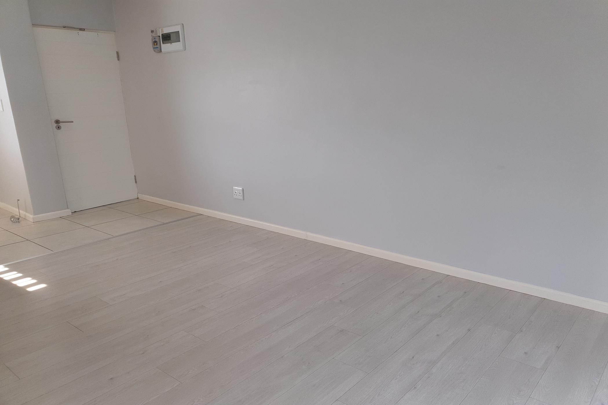 2 bedroom apartment to rent in Claremont (Cape Town)