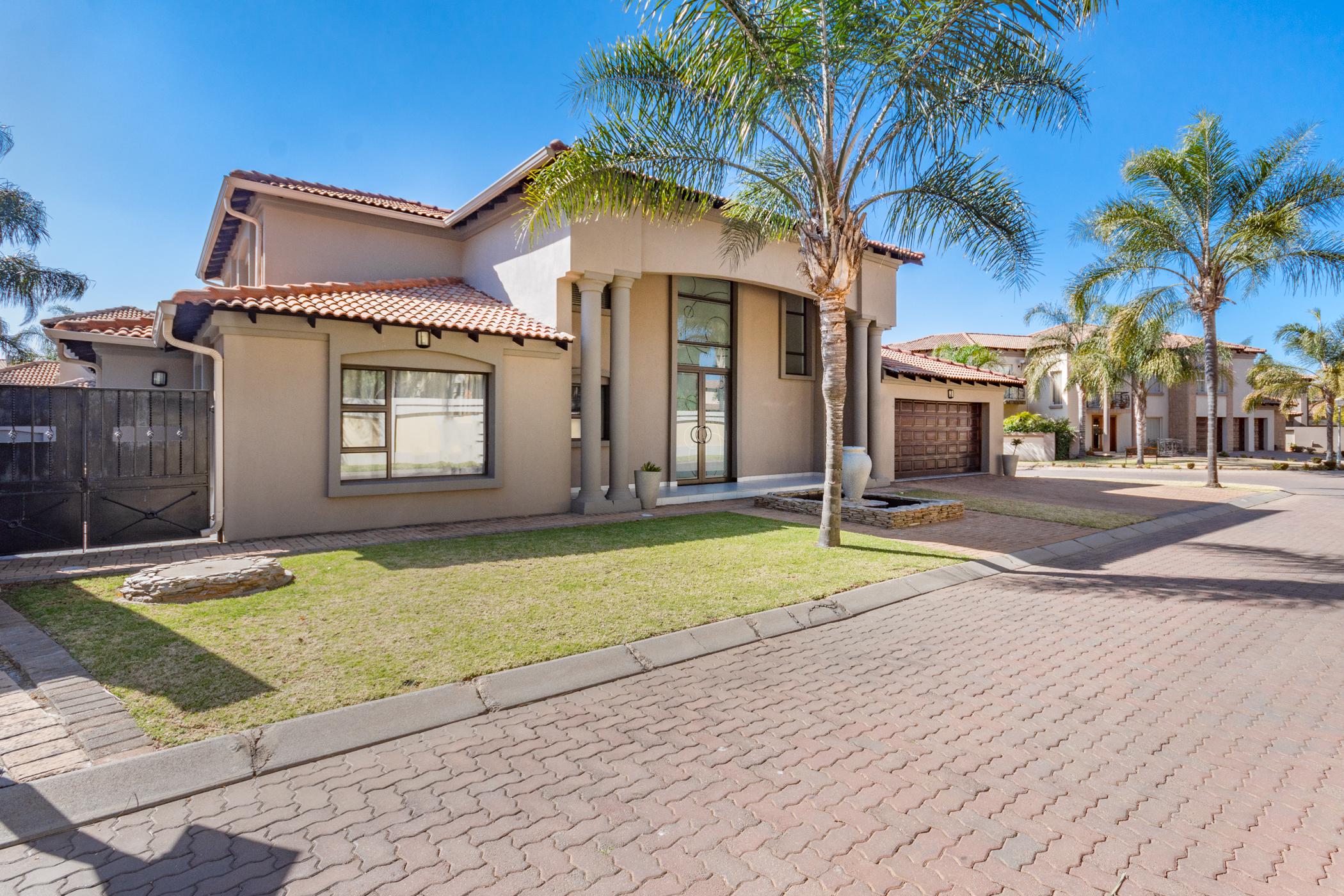 4 Bedroom House For Sale Lakefield 1BZ1491986 Pam Golding Properties