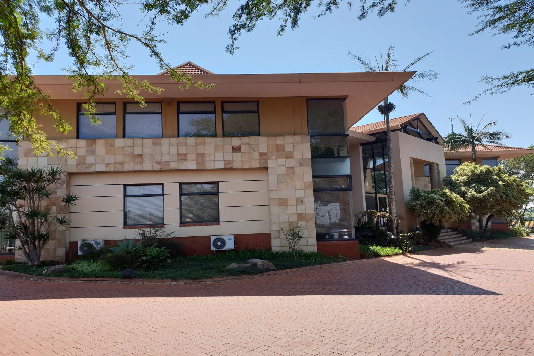 414 m&sup2; commercial office for sale in La Lucia
