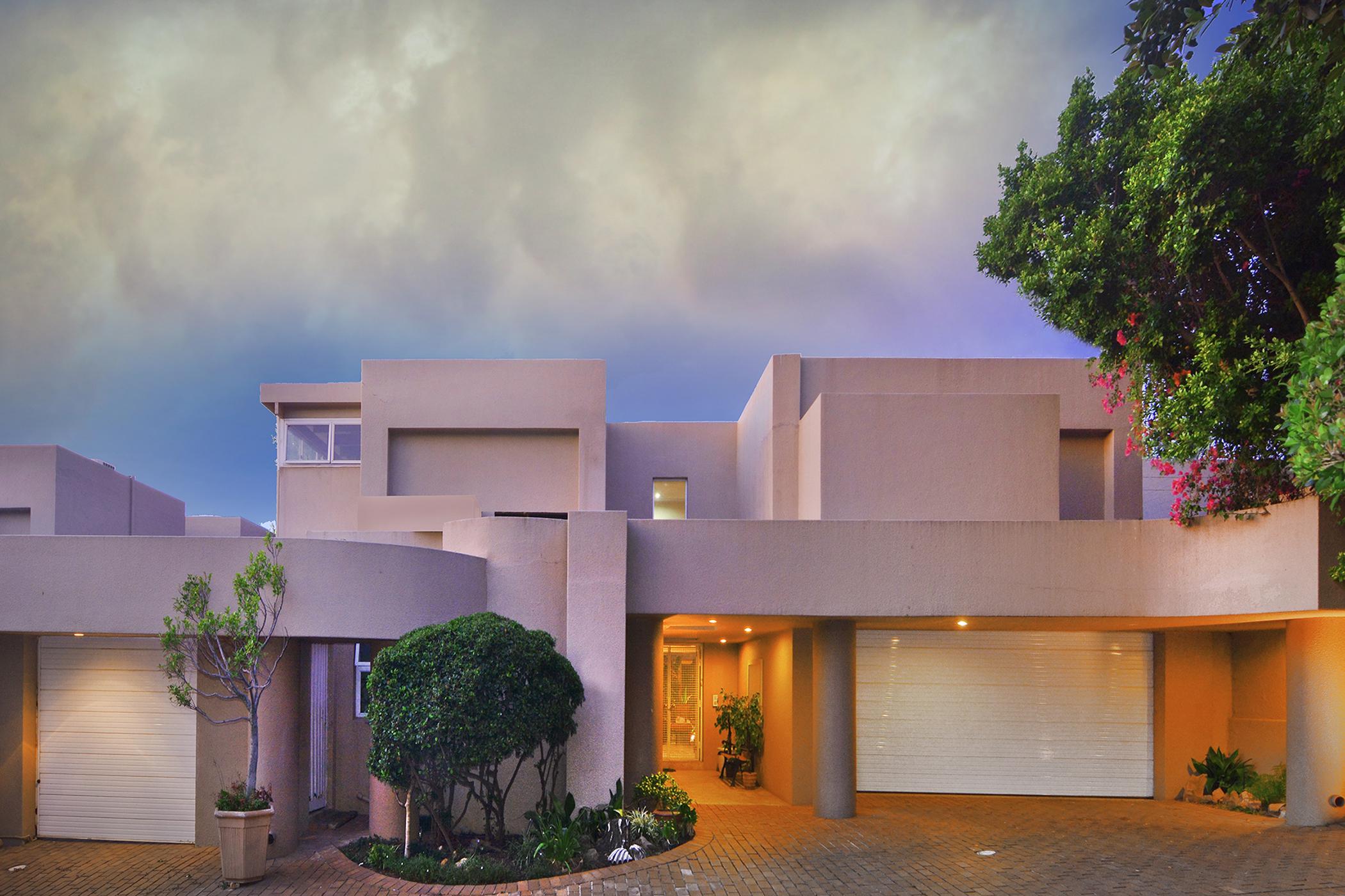 4 Bedroom House For Sale Hyde Park (Sandton) HP1582172 Pam