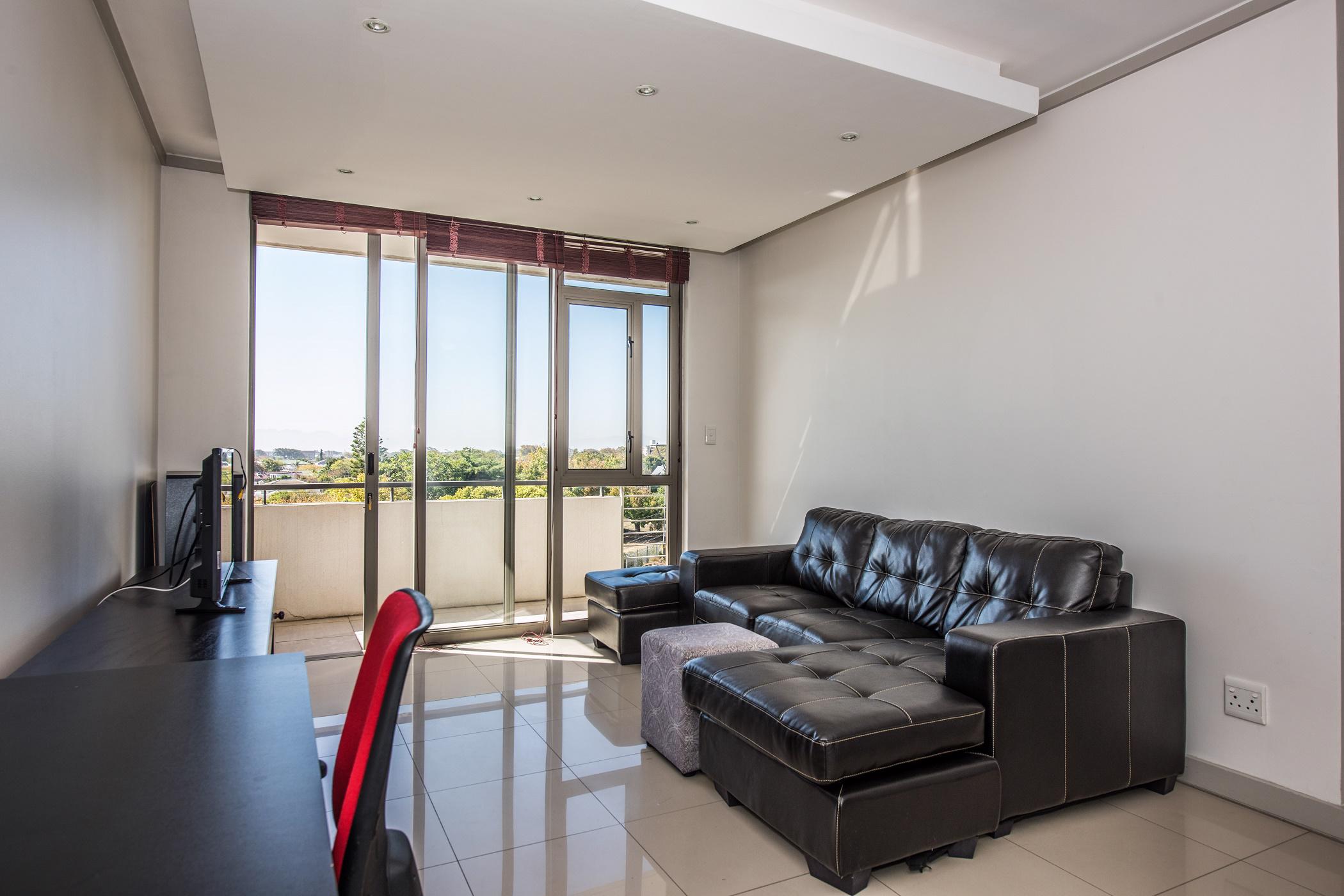 1 bedroom apartment to rent in Claremont (Cape Town)