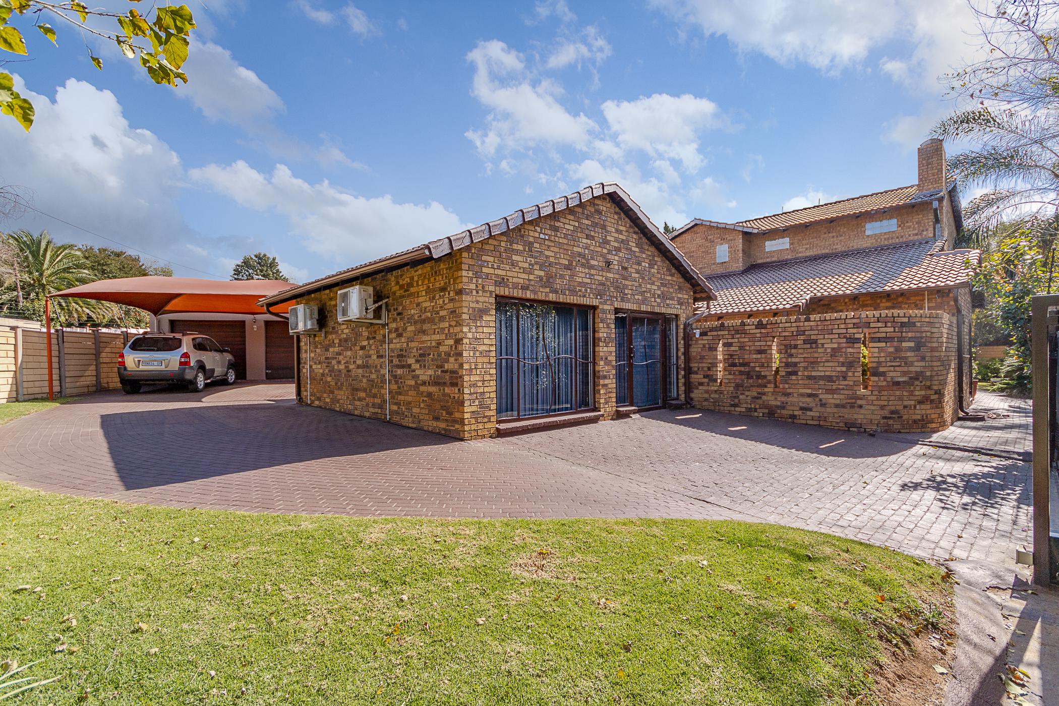 3 Bedroom House For Sale Randpark Ridge 1RG1490695 Pam Golding