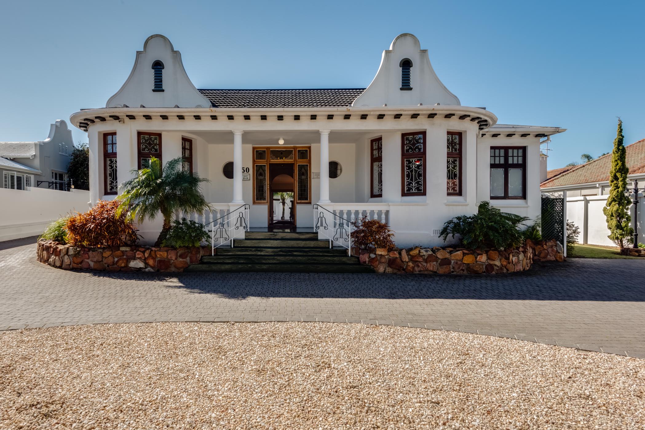 4 Bedroom House For Sale Mill Park 1PLZ1482941 Pam Golding Properties