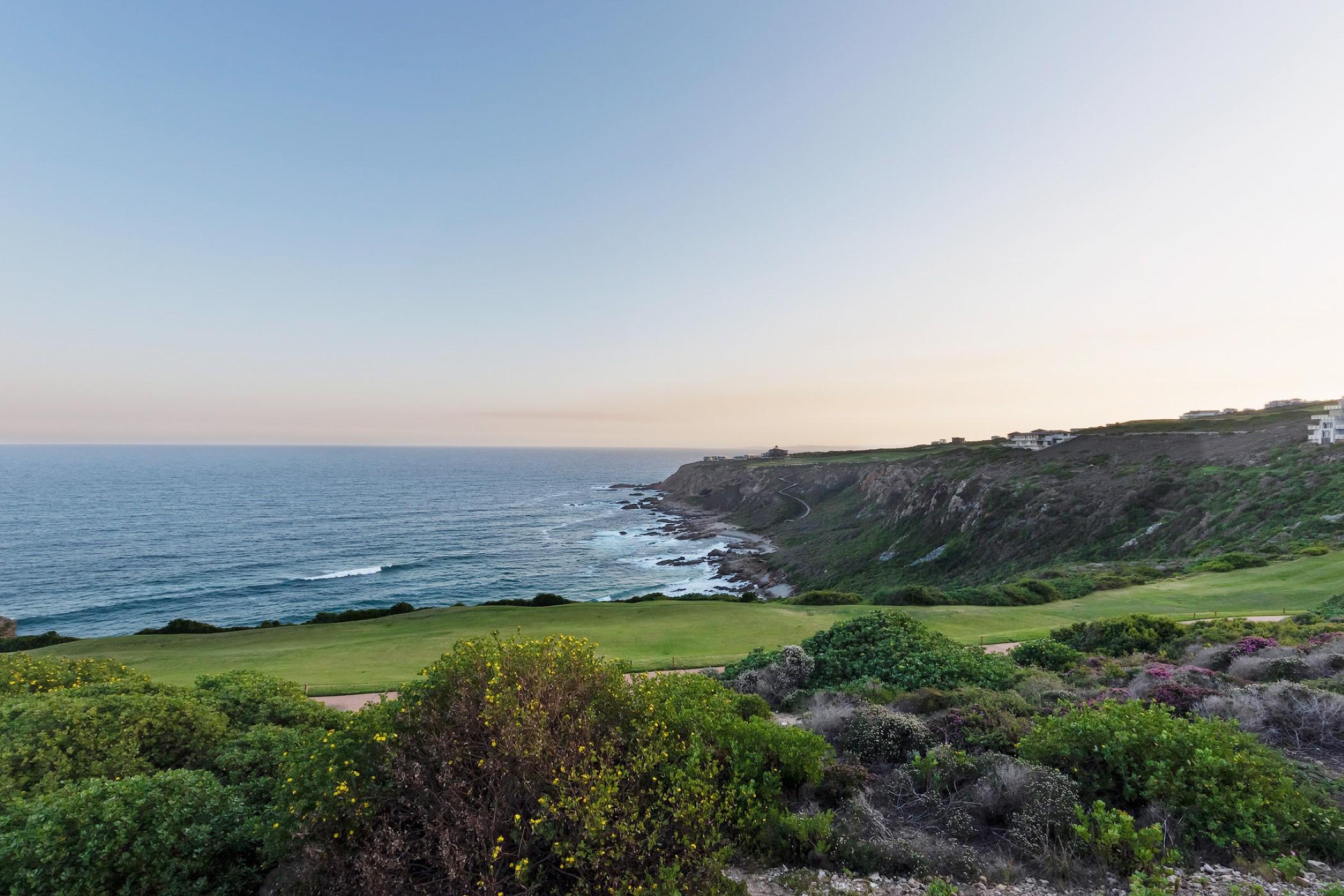 5 Bedroom House For Sale Pinnacle Point Golf Estate 1MB1496568