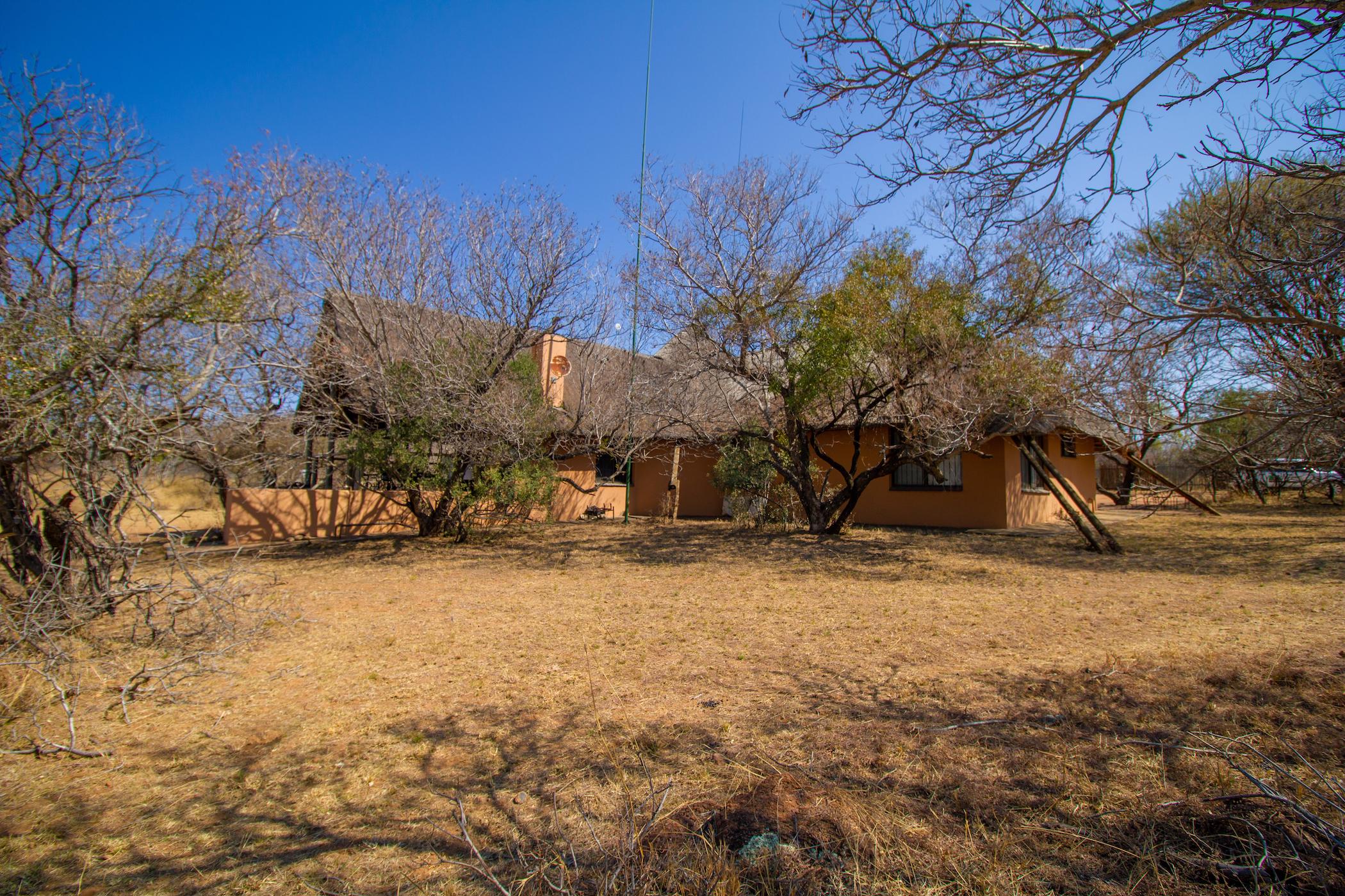 1 hectare Game Farm For Sale Vaalkop Dam, Bushwillow Estate