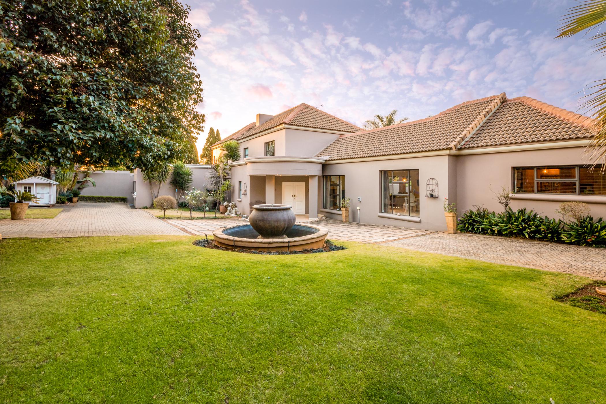 5 Bedroom Doublestorey House For Sale Bedfordview BED1572889 Pam