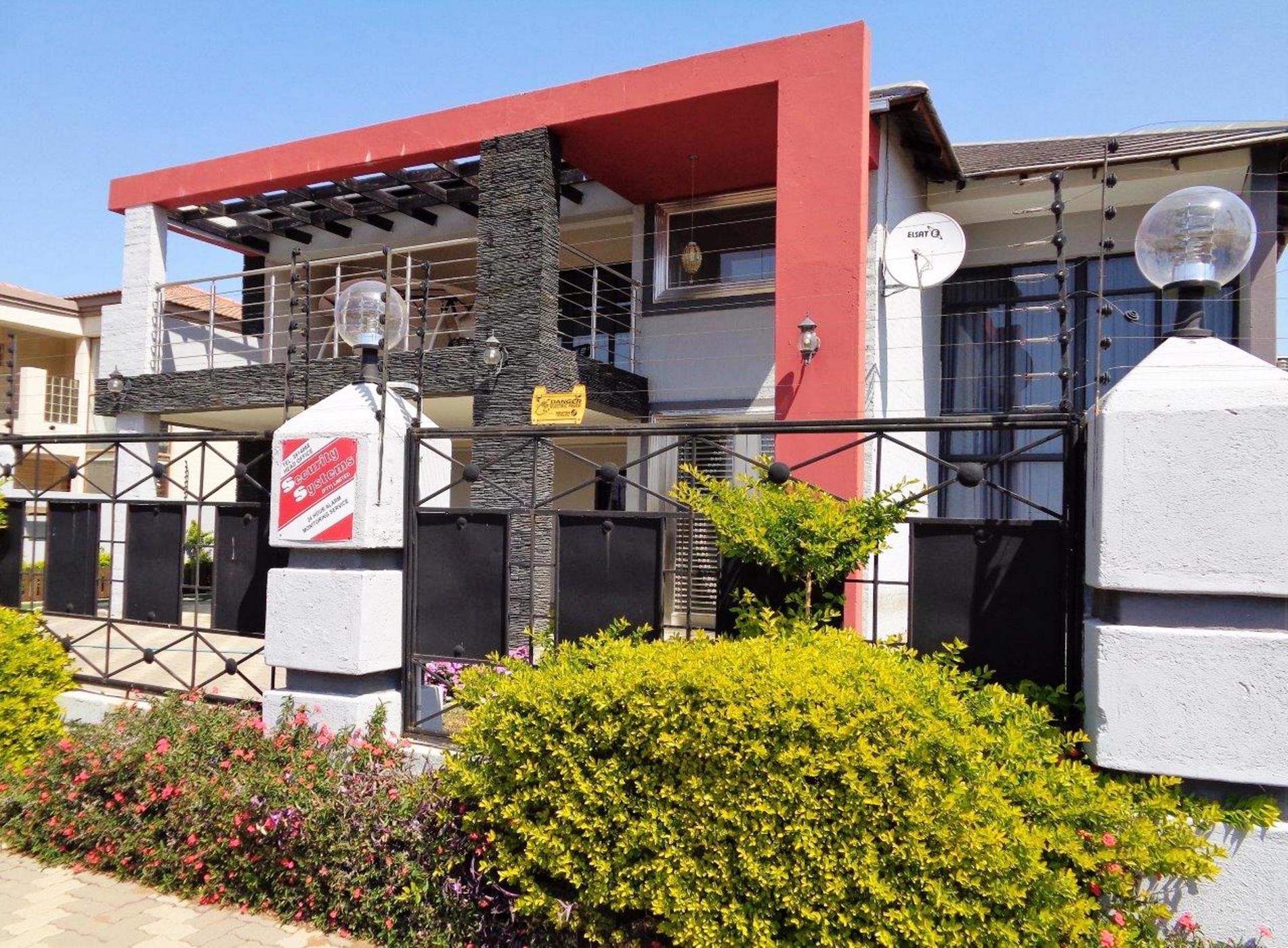 3 Bedroom House To Rent Phakalane (Botswana) 3BO1498899 Pam