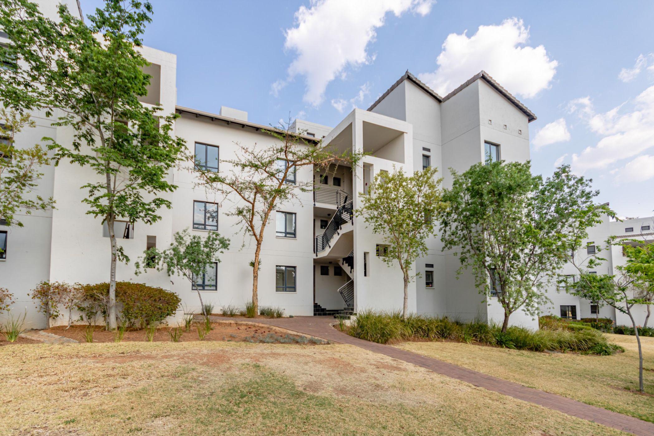 2 Bedroom Townhouse For Sale Jackal Creek Golf Estate RAN1501331