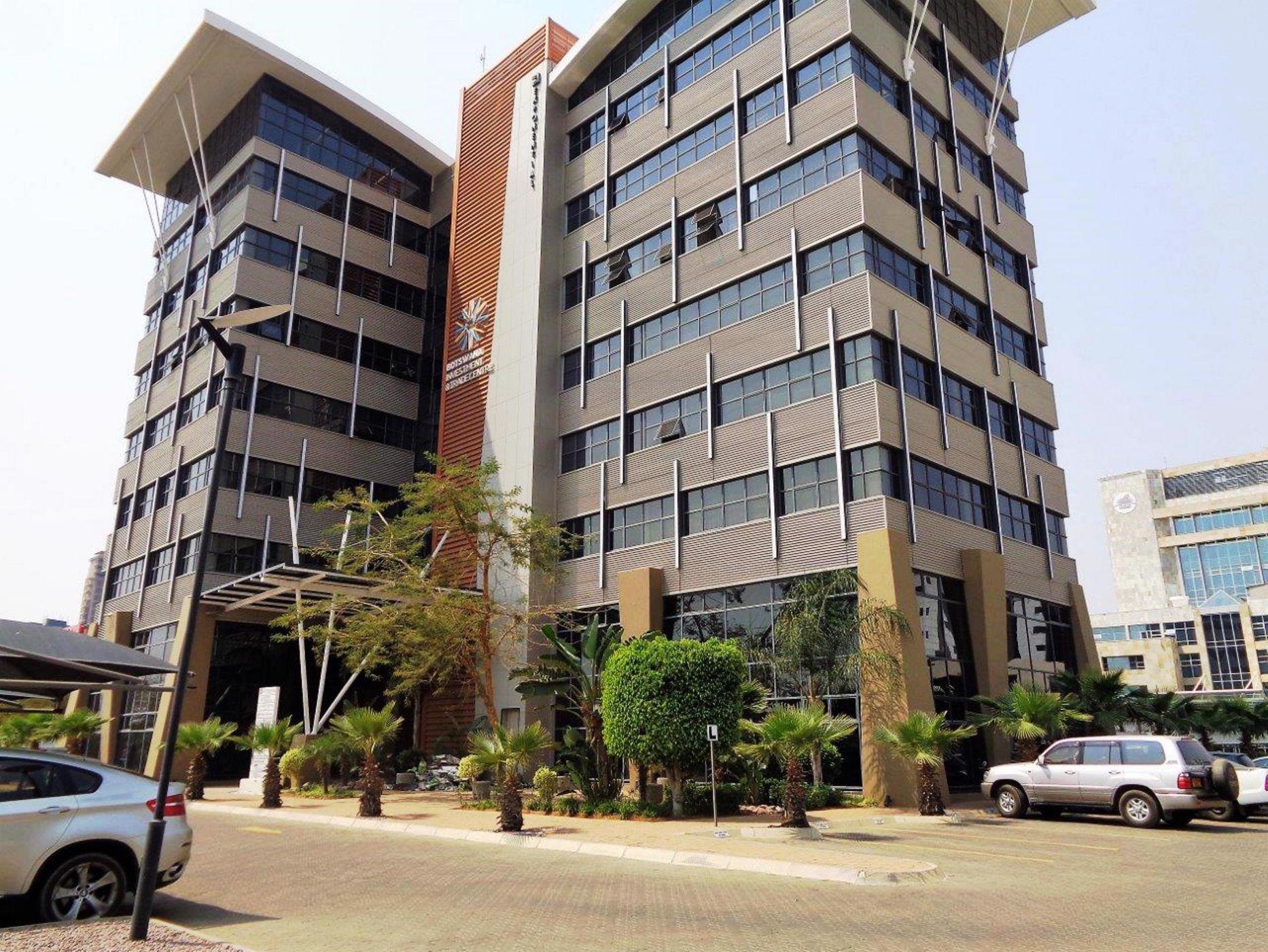 213 m2 Commercial Office To Rent | Gaborone CBD (Botswana) | 3BO1501410 ...