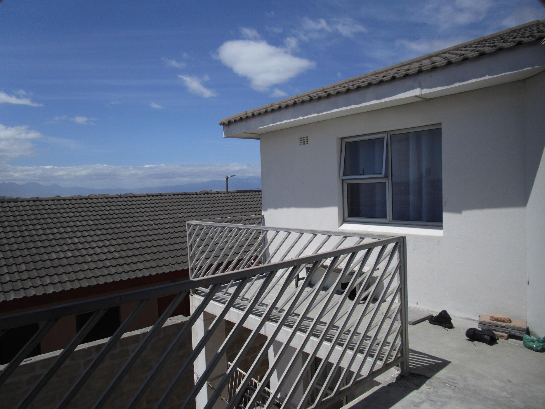 4 Bedroom House For Sale Bayview (Strandfontein) 1MN1507123 Pam