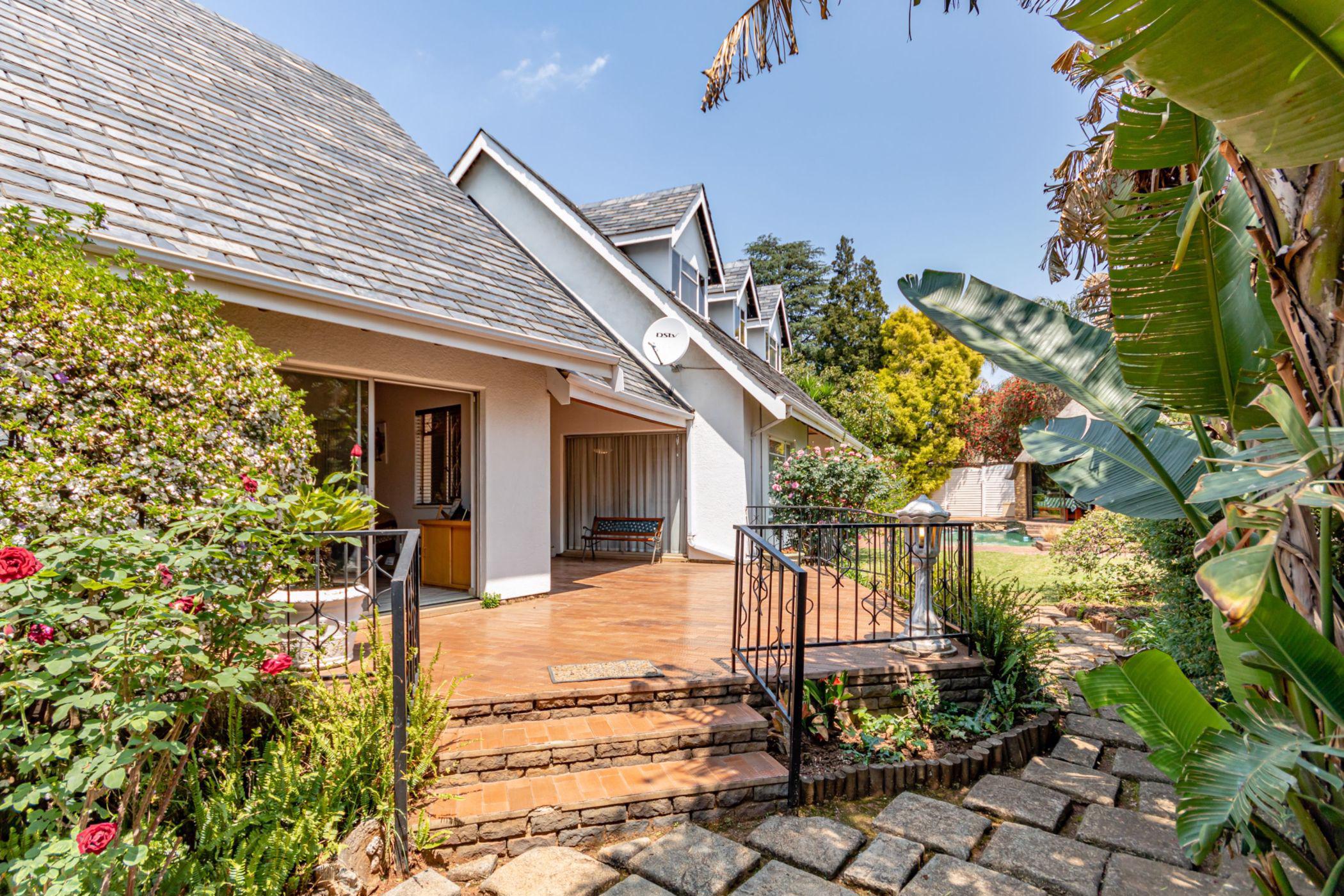 5 Bedroom House For Sale Van Riebeeck Park (Kempton Park) EN1580867