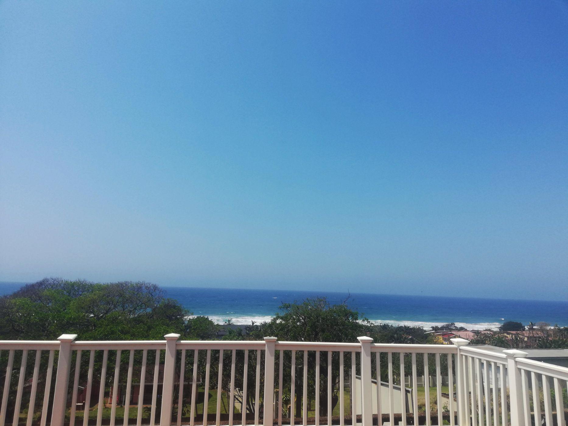 7 Guest Room B&B For Sale Oslo Beach (Port Shepstone) 1PX1503561