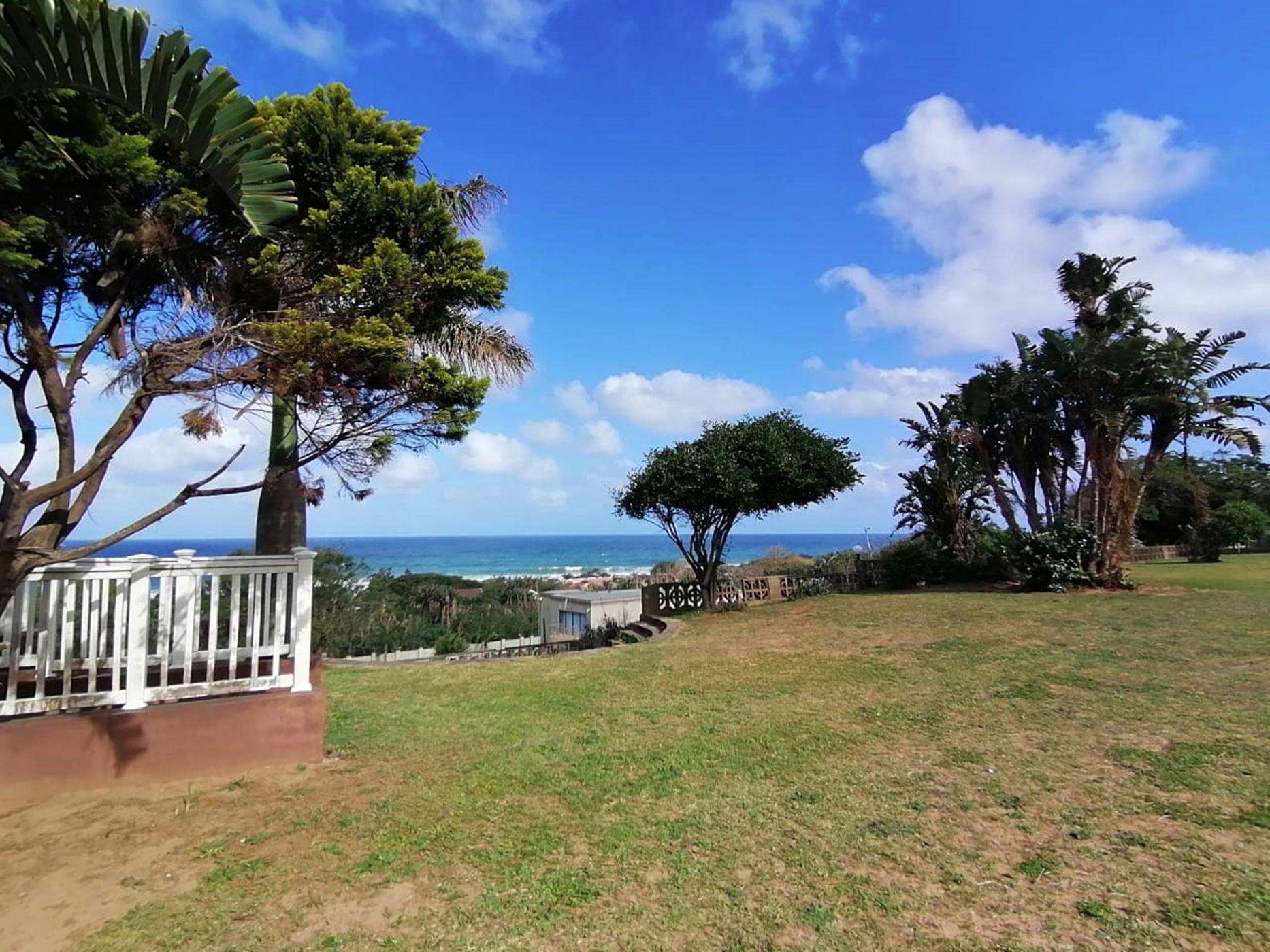 7 Guest Room B&B For Sale Oslo Beach (Port Shepstone) 1PX1503561