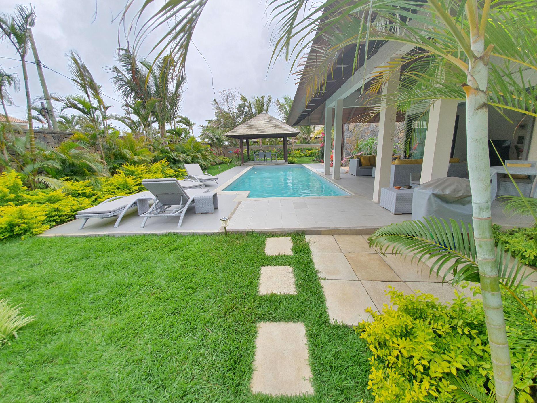 4 Bedroom House For Sale Grand Gaube (Mauritius) MPR1503596 Pam