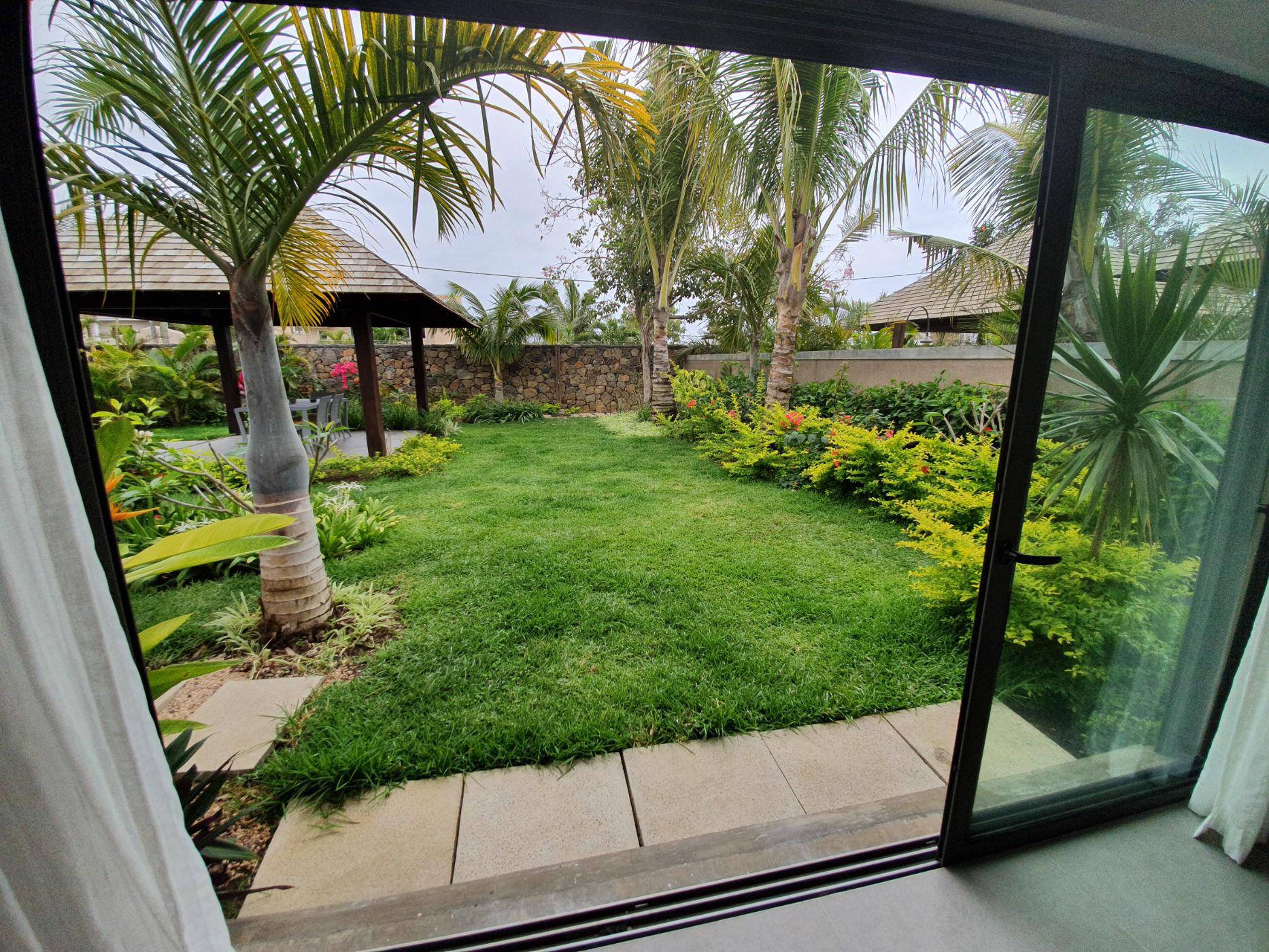 4 Bedroom House For Sale Grand Gaube (Mauritius) MPR1503596 Pam