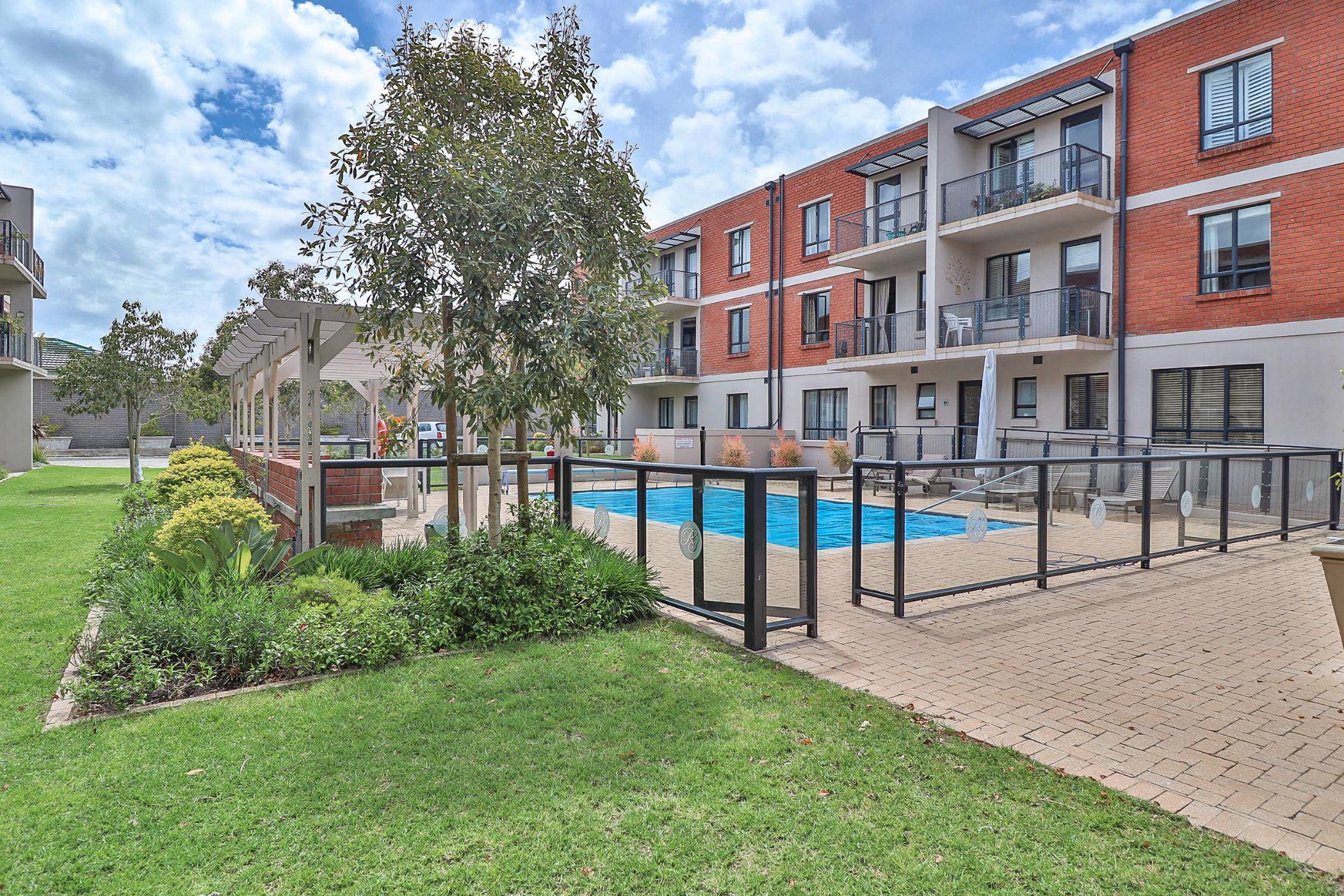 2 bedroom apartment for sale in Pinelands (Cape Town)