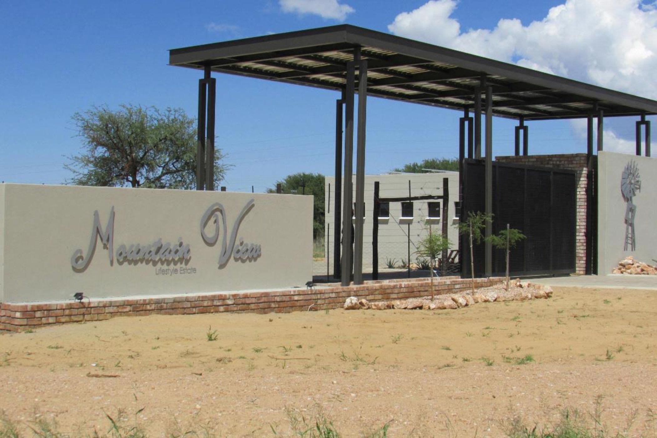 200000 m&sup2; vacant land for sale in Windhoek (Namibia)