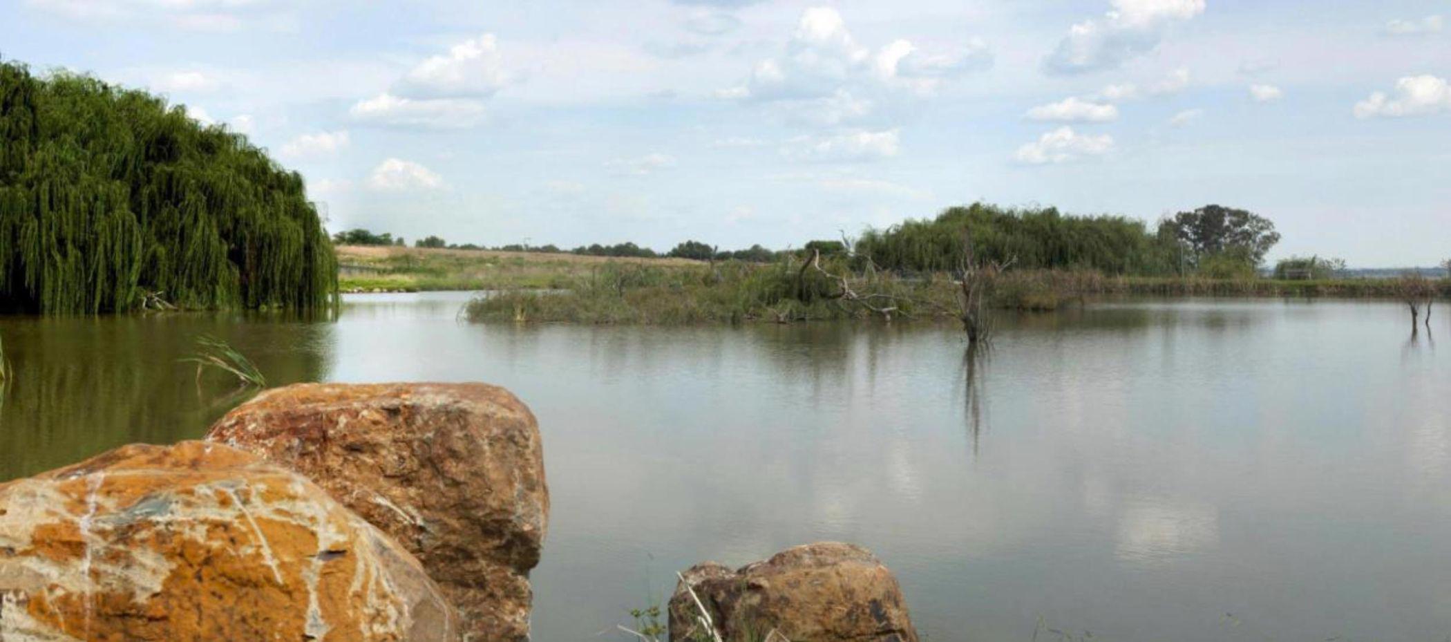 689 m2 Vacant Land For Sale Aspen Hills Nature Reserve 1GV1504143