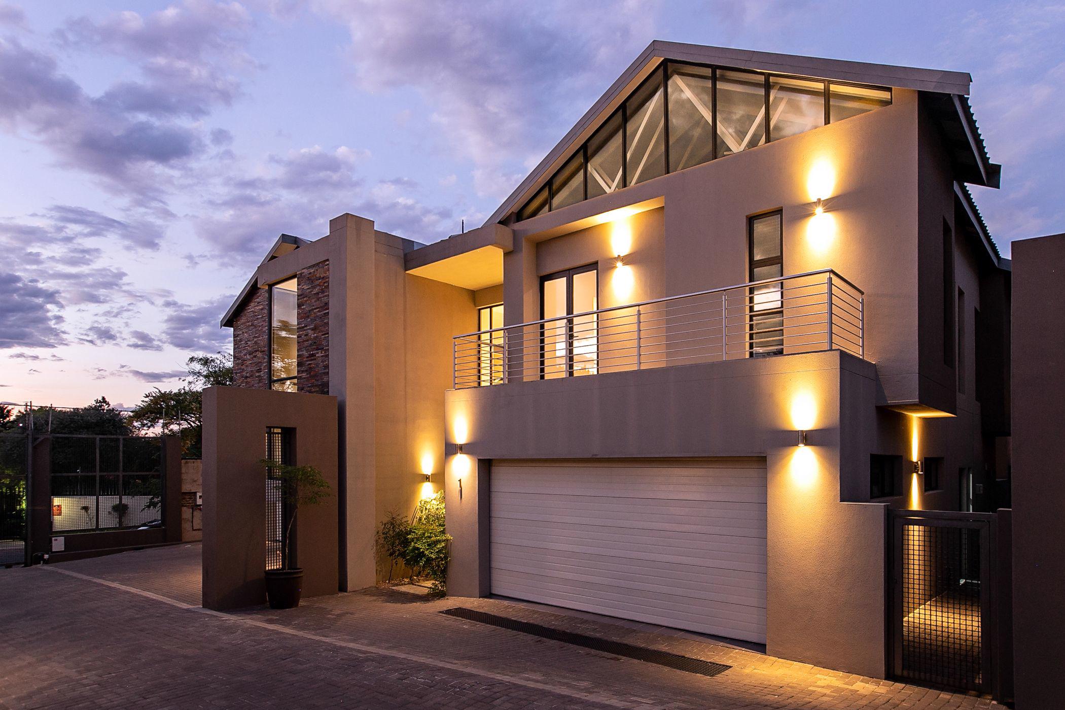 5 Bedroom Cluster House For Sale Bryanston HP1509986 Pam Golding