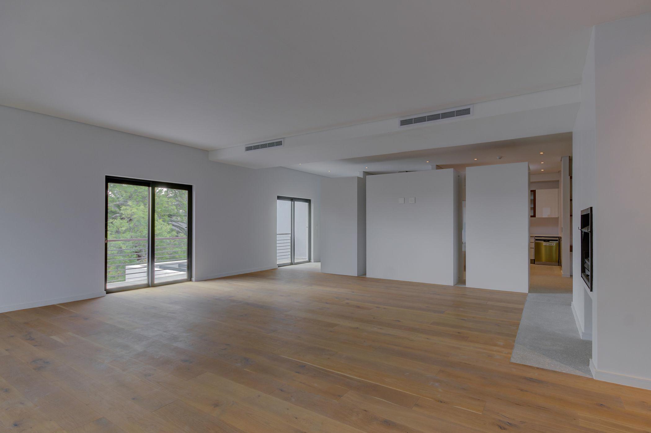 3 Bedroom Penthouse Apartment For Sale Somerset West SW1515321