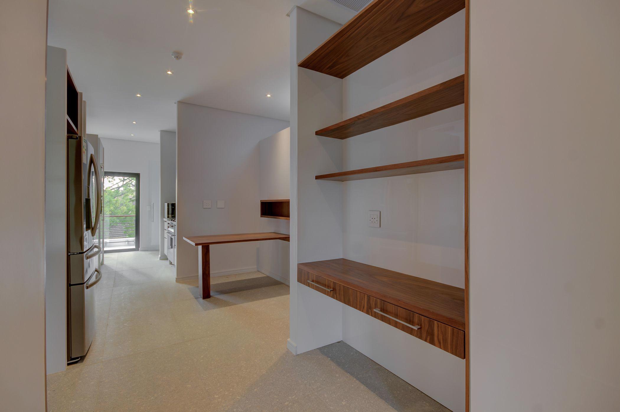 3 Bedroom Penthouse Apartment For Sale Somerset West SW1515321