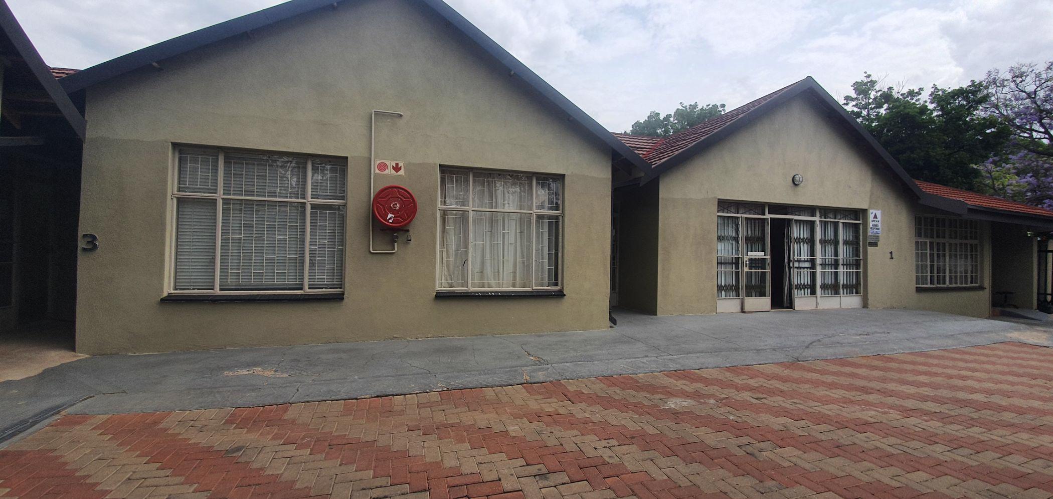 50 m&sup2; commercial office to rent in Polokwane