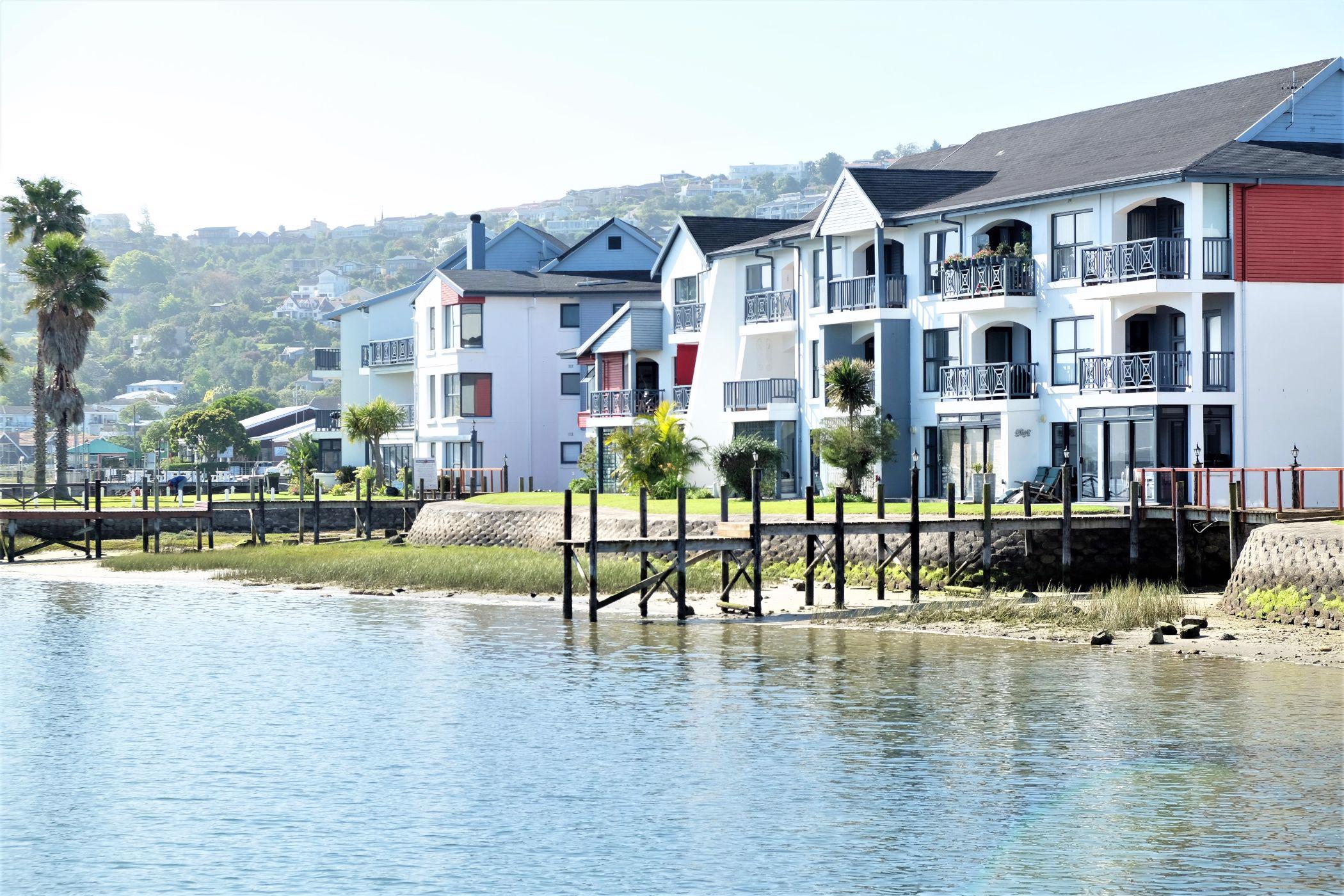 3 bedroom apartment for sale in Knysna Central