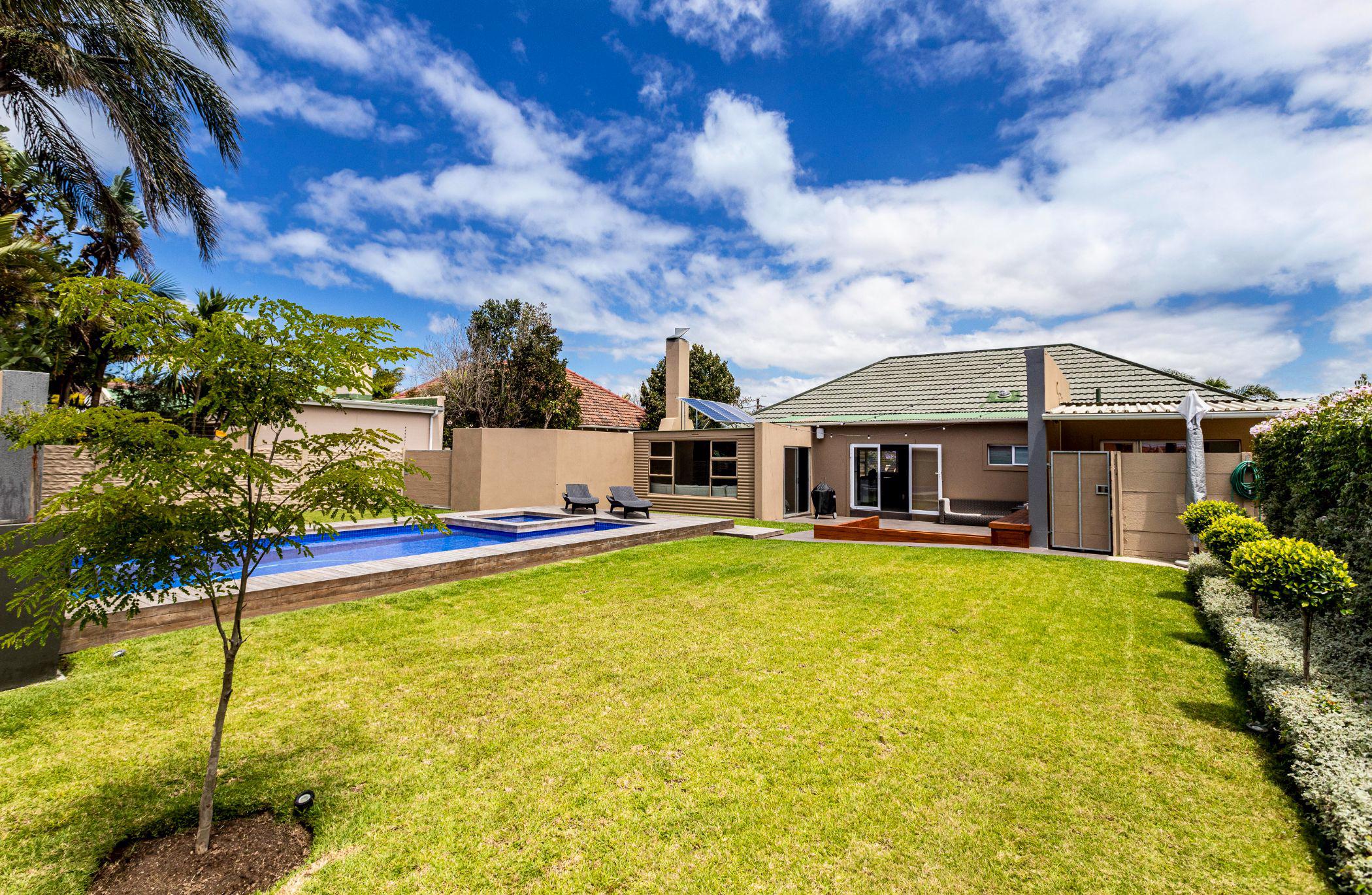 4 Bedroom House For Sale Bonnie Doon 1ET1588911 Pam Golding