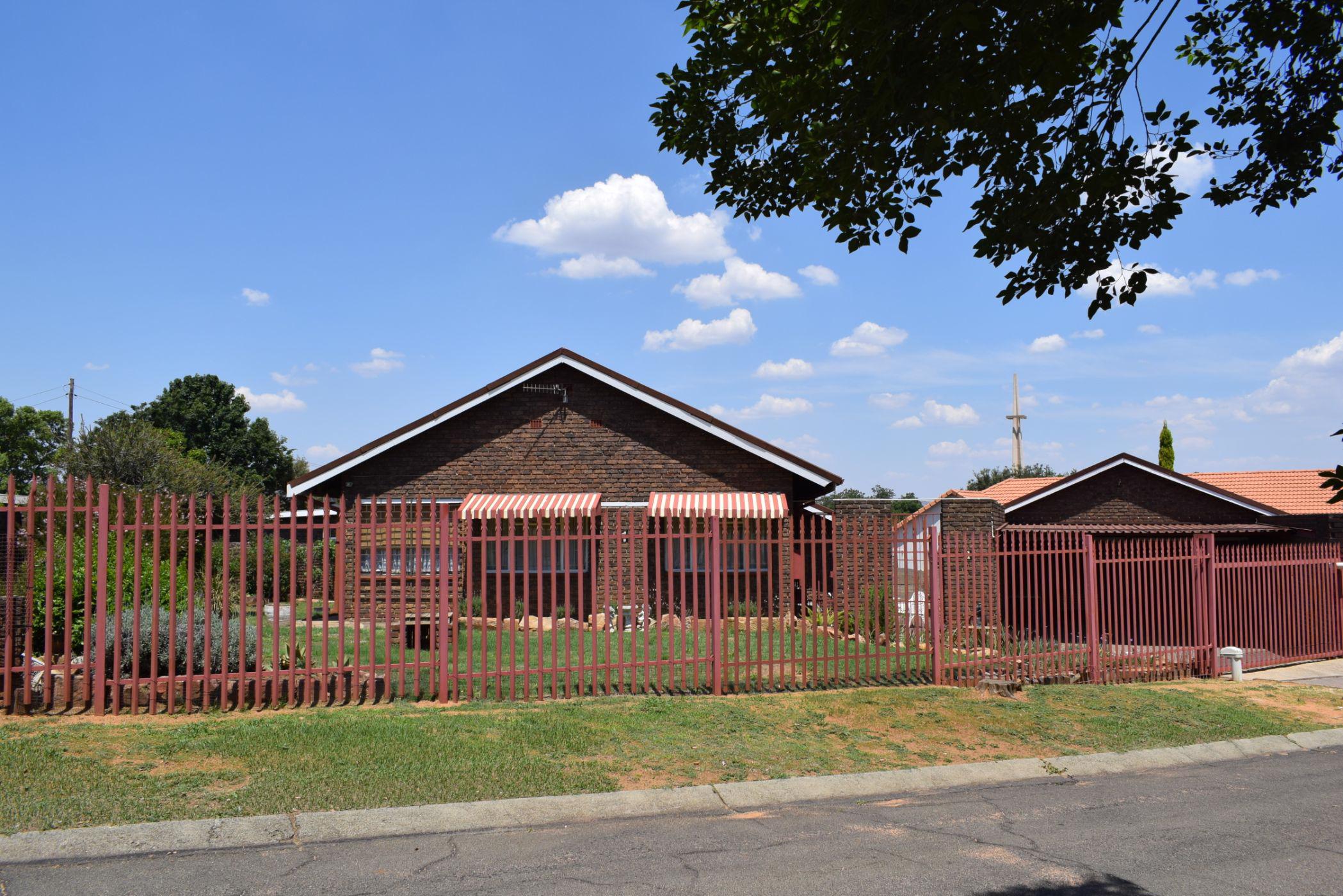 4 Bedroom House For Sale Heidelberg (Gauteng) 1SP1631347 Pam