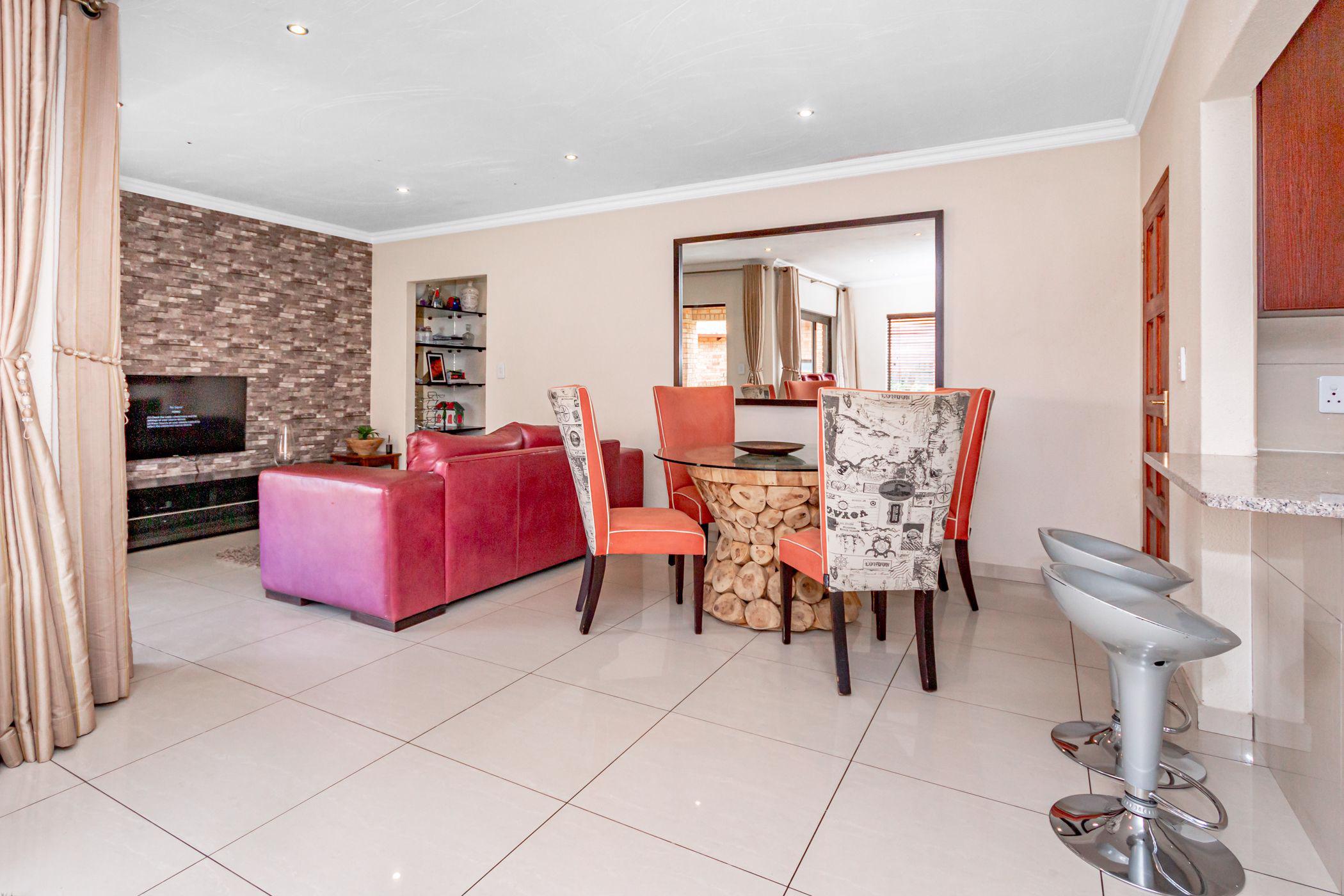 3 Bedroom Cluster House For Sale Honeydew Manor RAN1511219 Pam