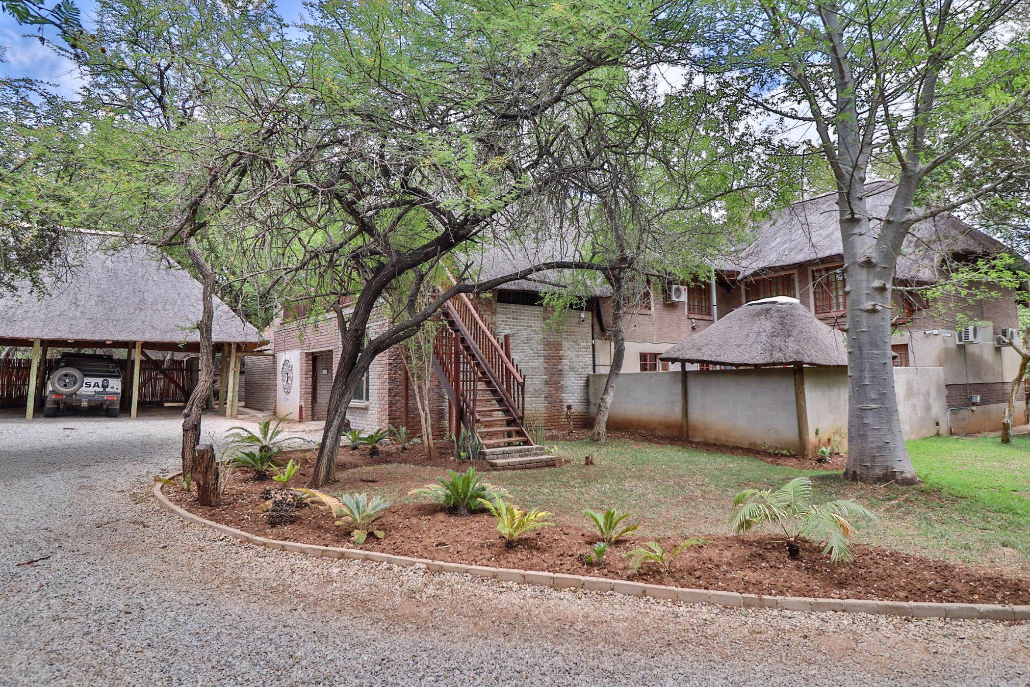 5 Bedroom Doublestorey House For Sale Marloth Park 1NK1512105