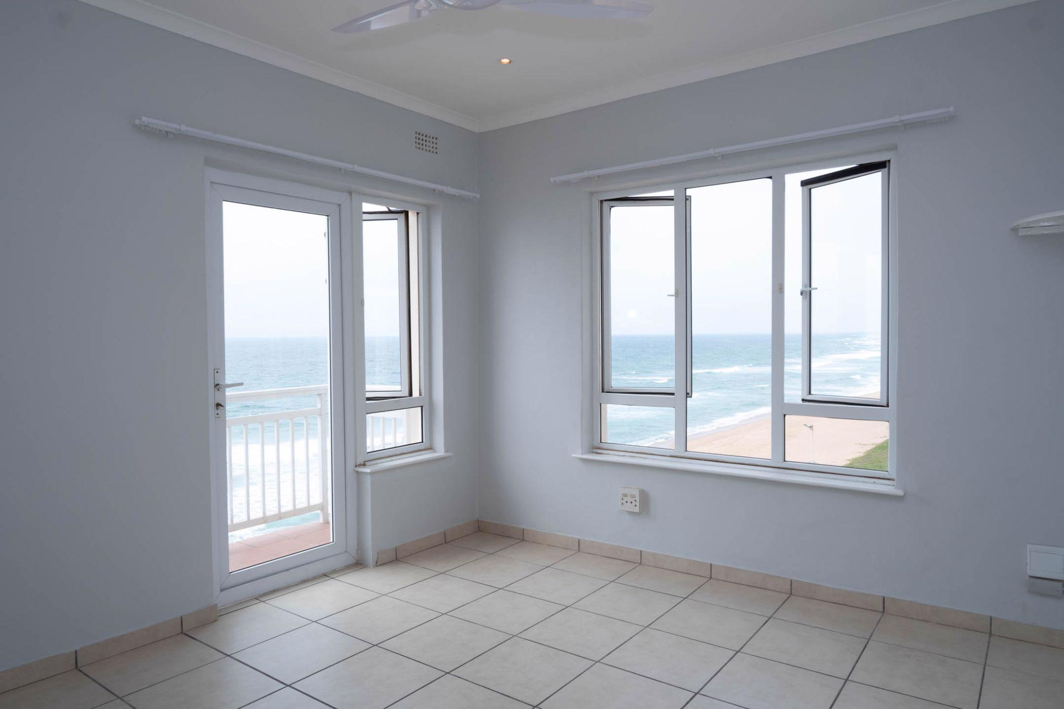 3 Bedroom Apartment For Sale Umdloti Beach 1ND1511109 Pam Golding