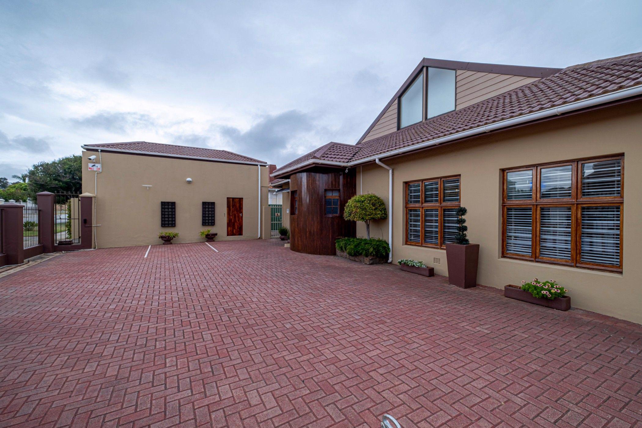 5 bedroom house for sale in Summerstrand