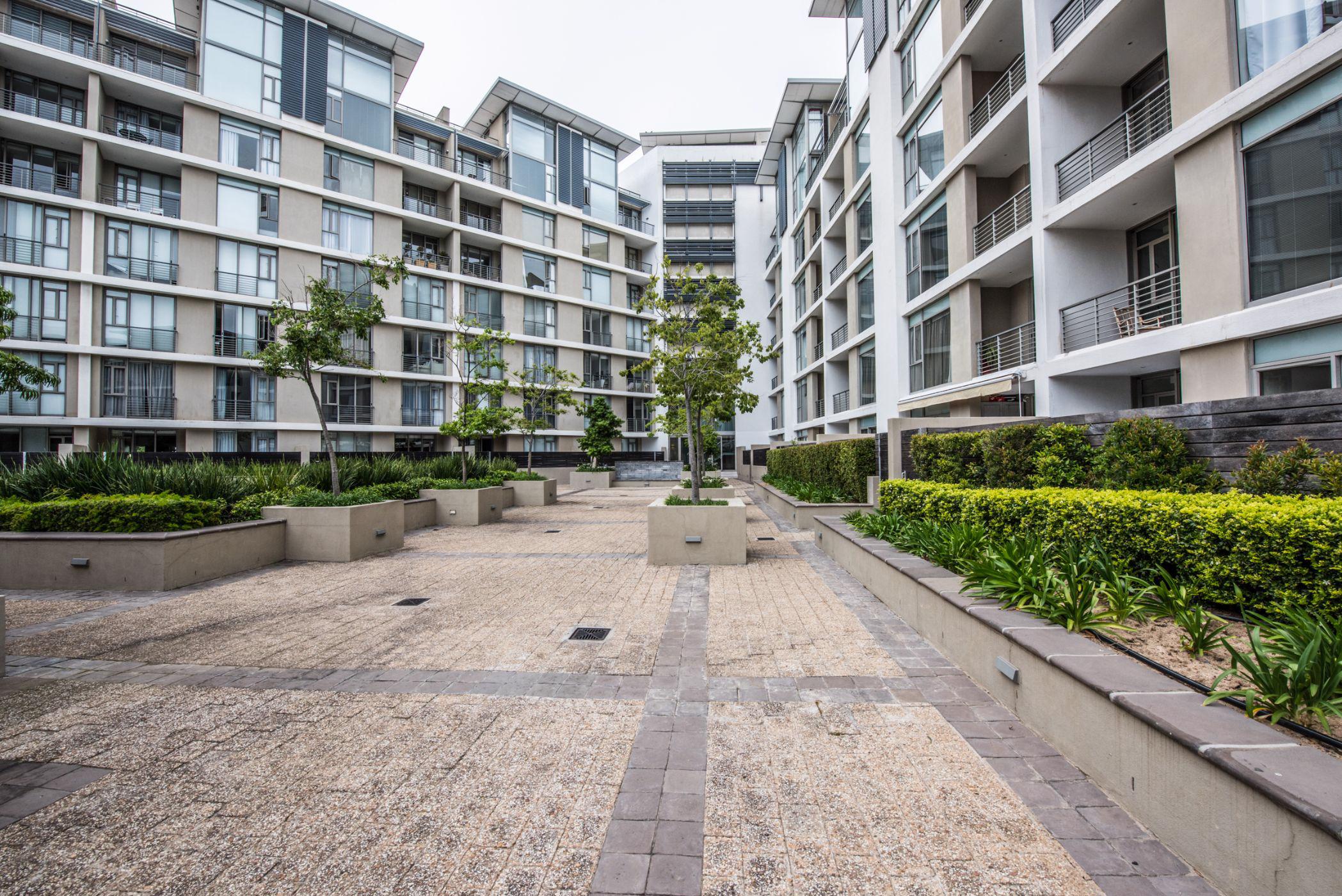 2 Bedroom Apartment To Rent Claremont (Cape Town) RBL1513152 Pam