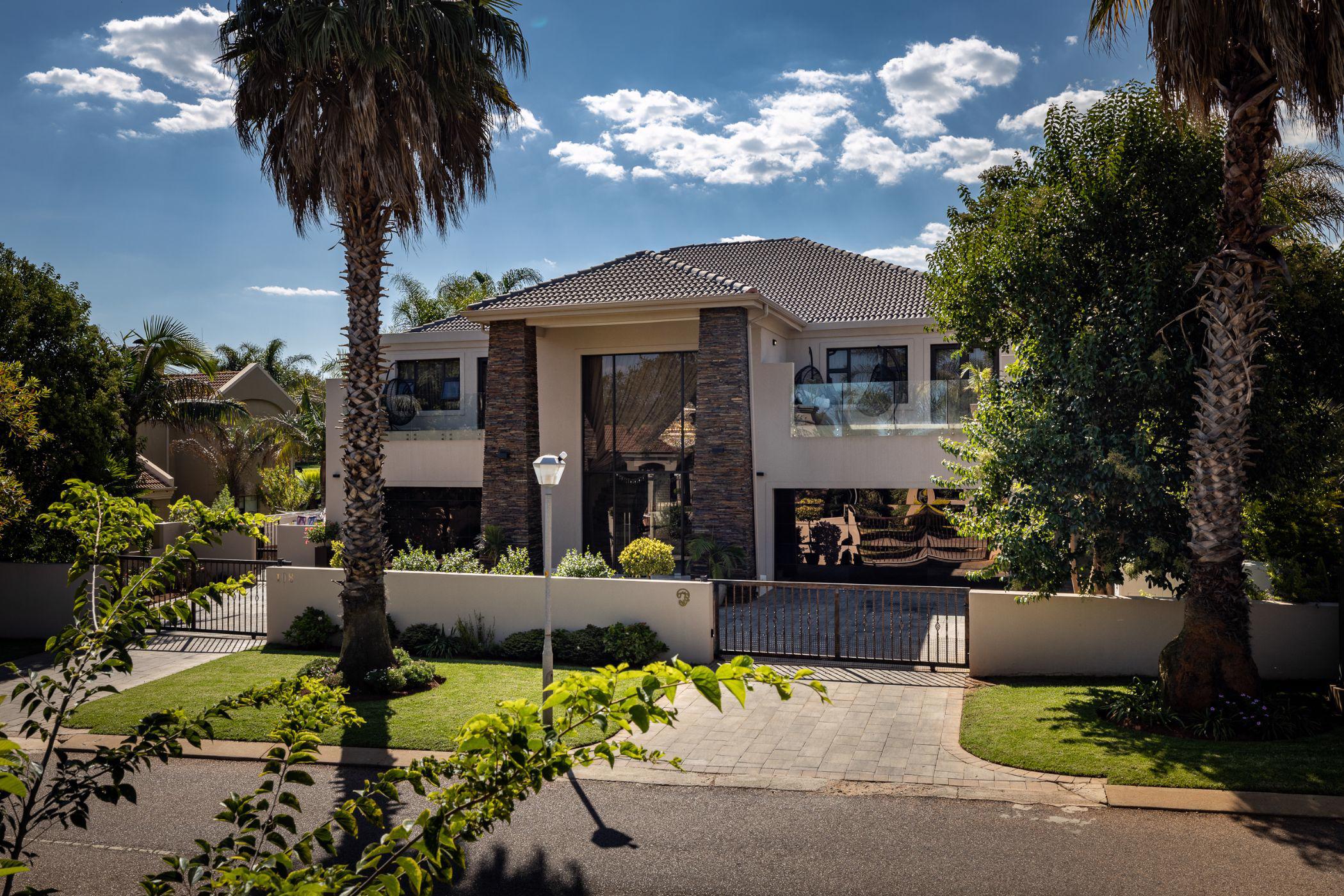 5 bedroom house for sale in Woodhill Golf Estate