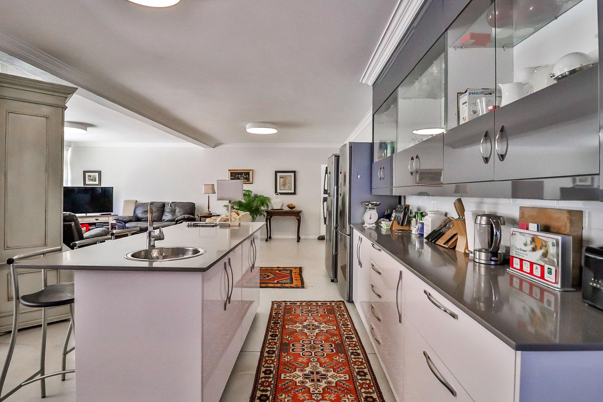 3 Bedroom Doublestorey House For Sale Hermanus Heights HF1640744