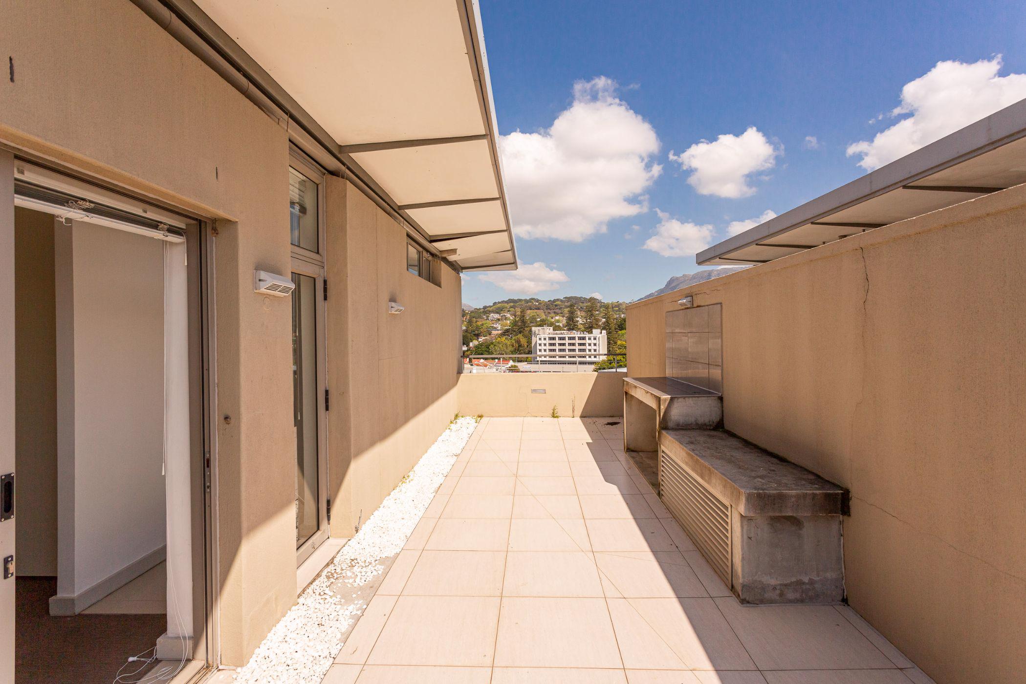 3 Bedroom Penthouse Apartment To Rent Claremont (Cape Town