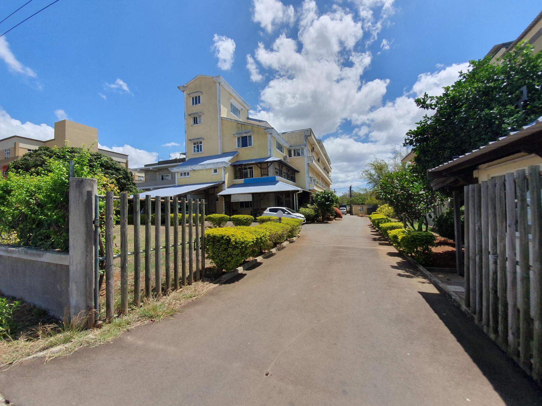 3070 m2 Commercial Industrial Property For Sale Coromandel (Mauritius