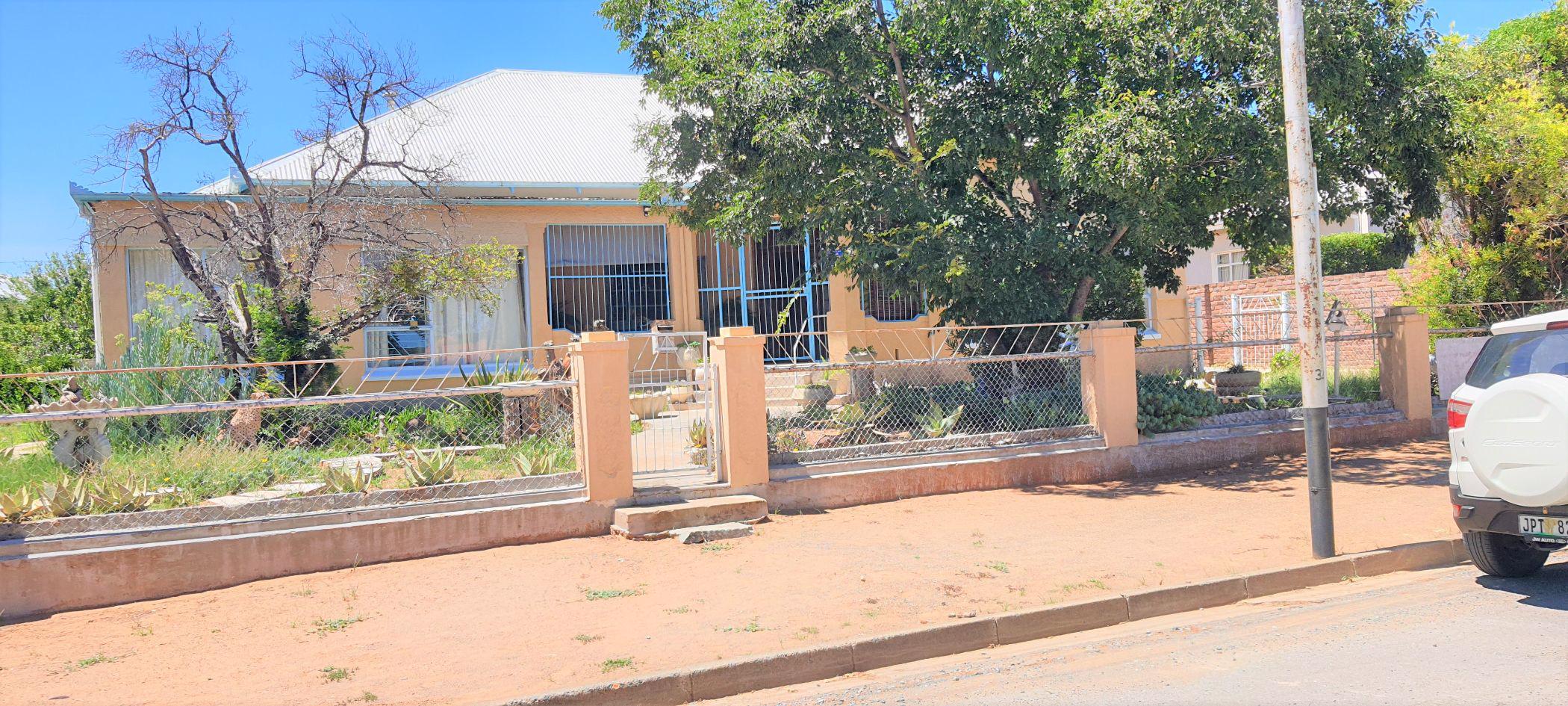 3 Bedroom House For Sale Cradock 1KK1641713 Pam Golding Properties