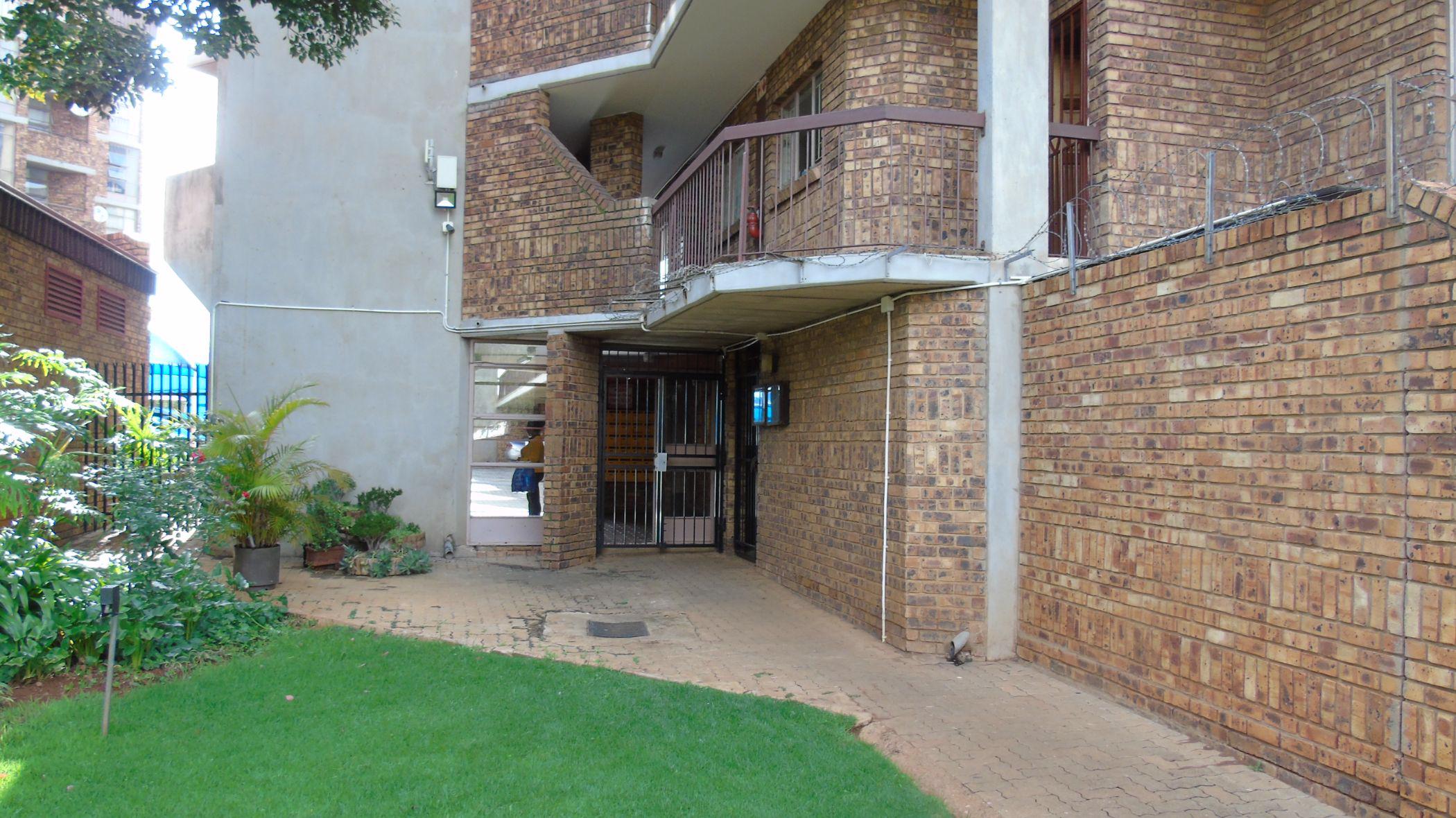 2 Bedroom Apartment For Sale Pretoria North (Pretoria North) PT1518460 Pam Golding Properties