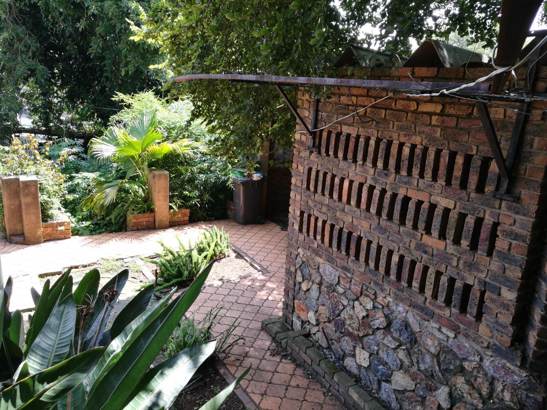 3 Bedroom House For Sale Monument Park PT1518861 Pam Golding