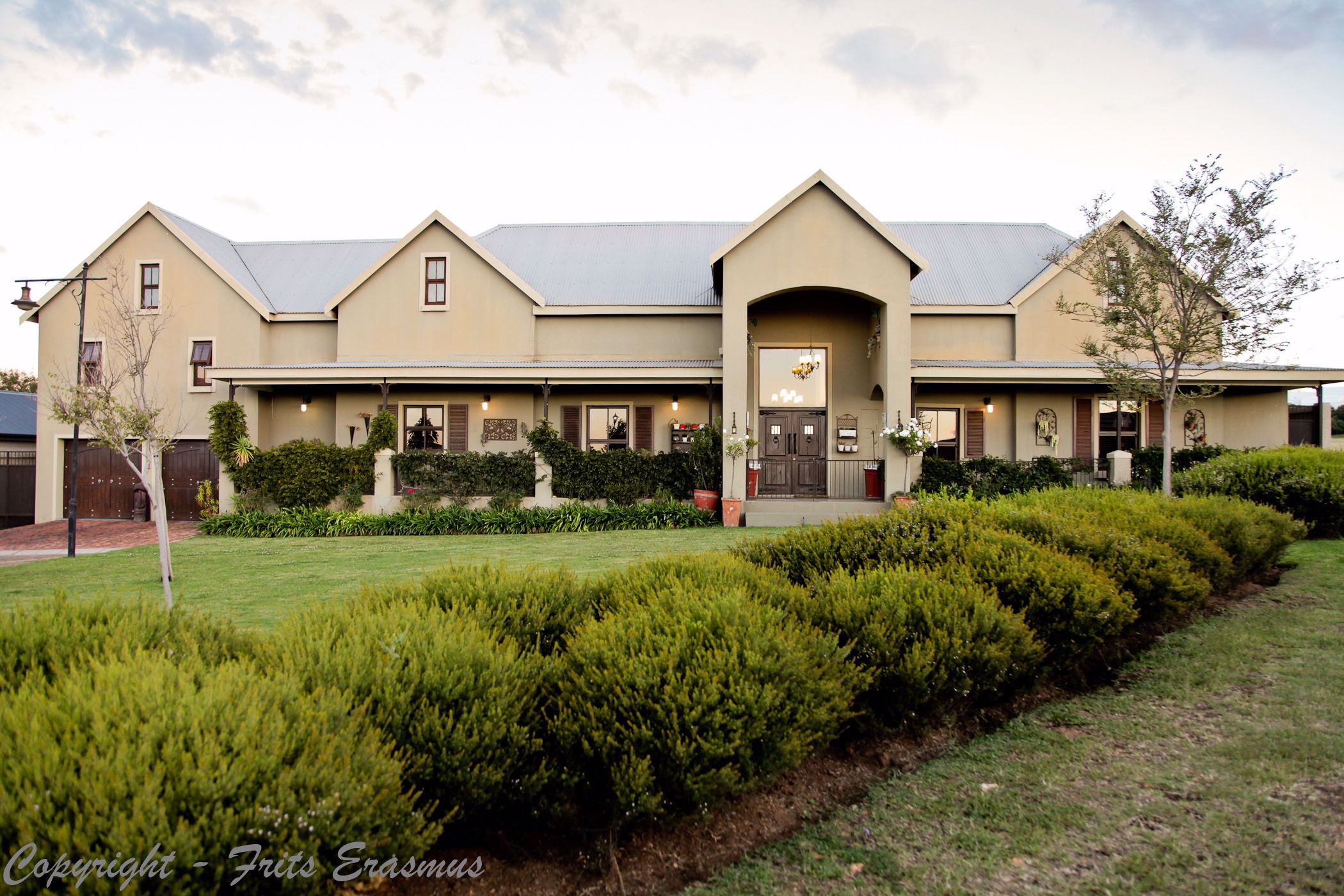 4 Bedroom House For Sale Heritage Hill Estates CN1413341 Pam